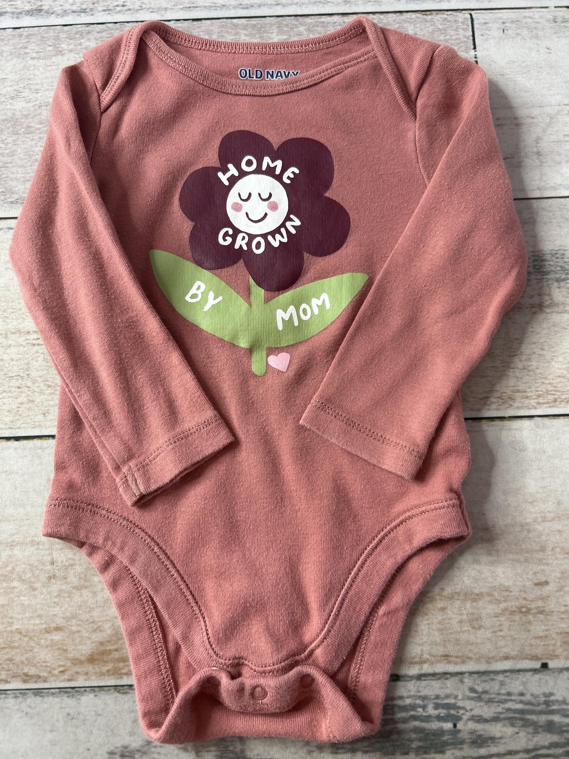 Old Navy Girls Pink floral Onesie Size: 12-18 months Pink floral