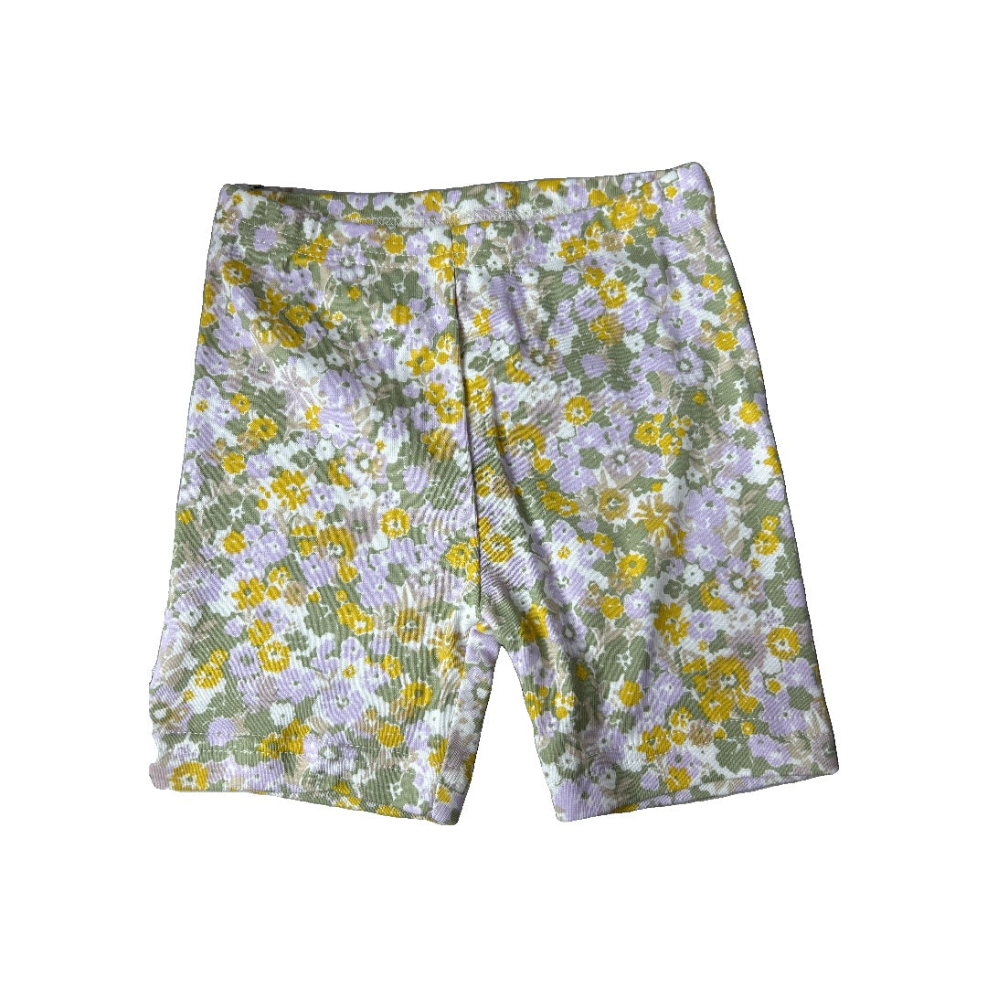 Girls Pink floral Shorts Size: 2T Pink floral