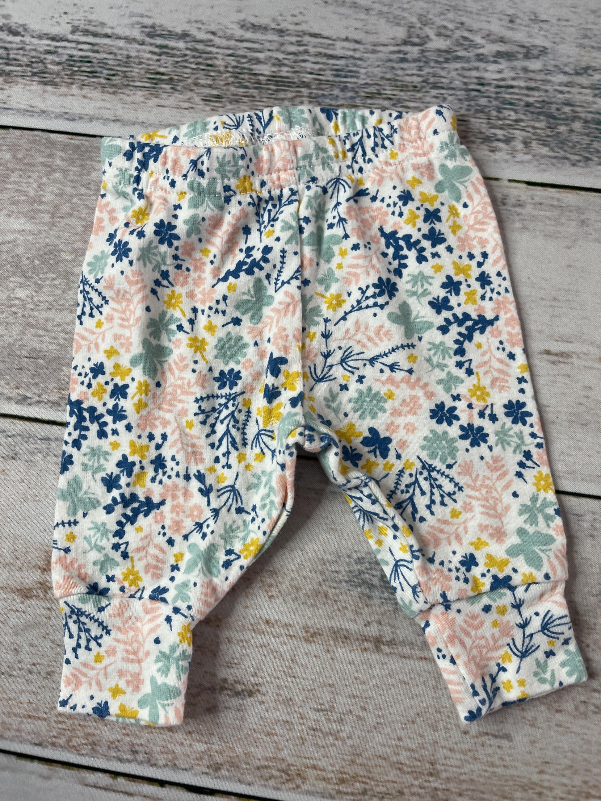 Carters Girls Pink floral Pants Size: Newborn Pink floral