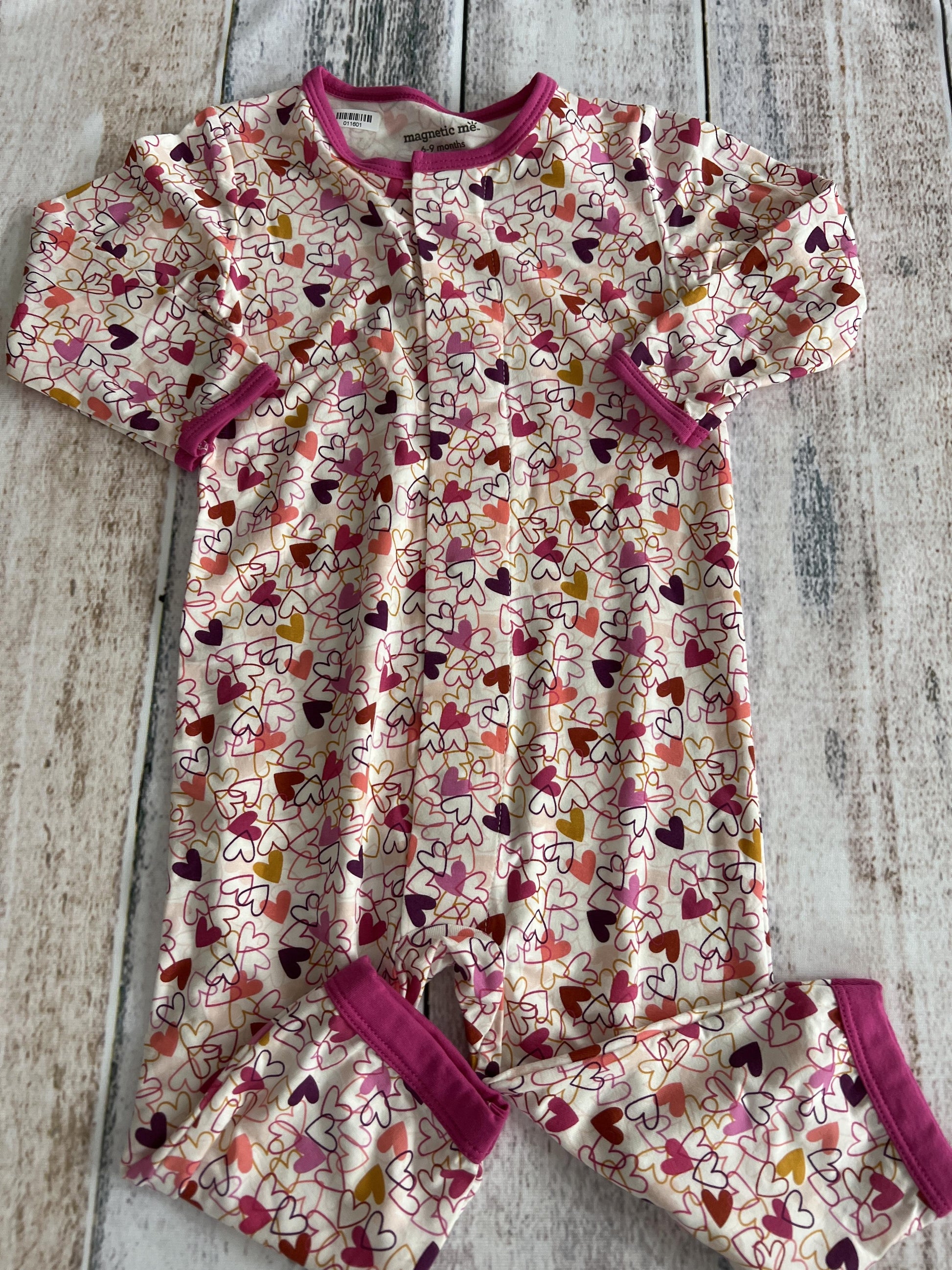 Magnetic Me Girls pink | Hearts Long Sleeve Outfit Size: 6-9 months pink | Hearts