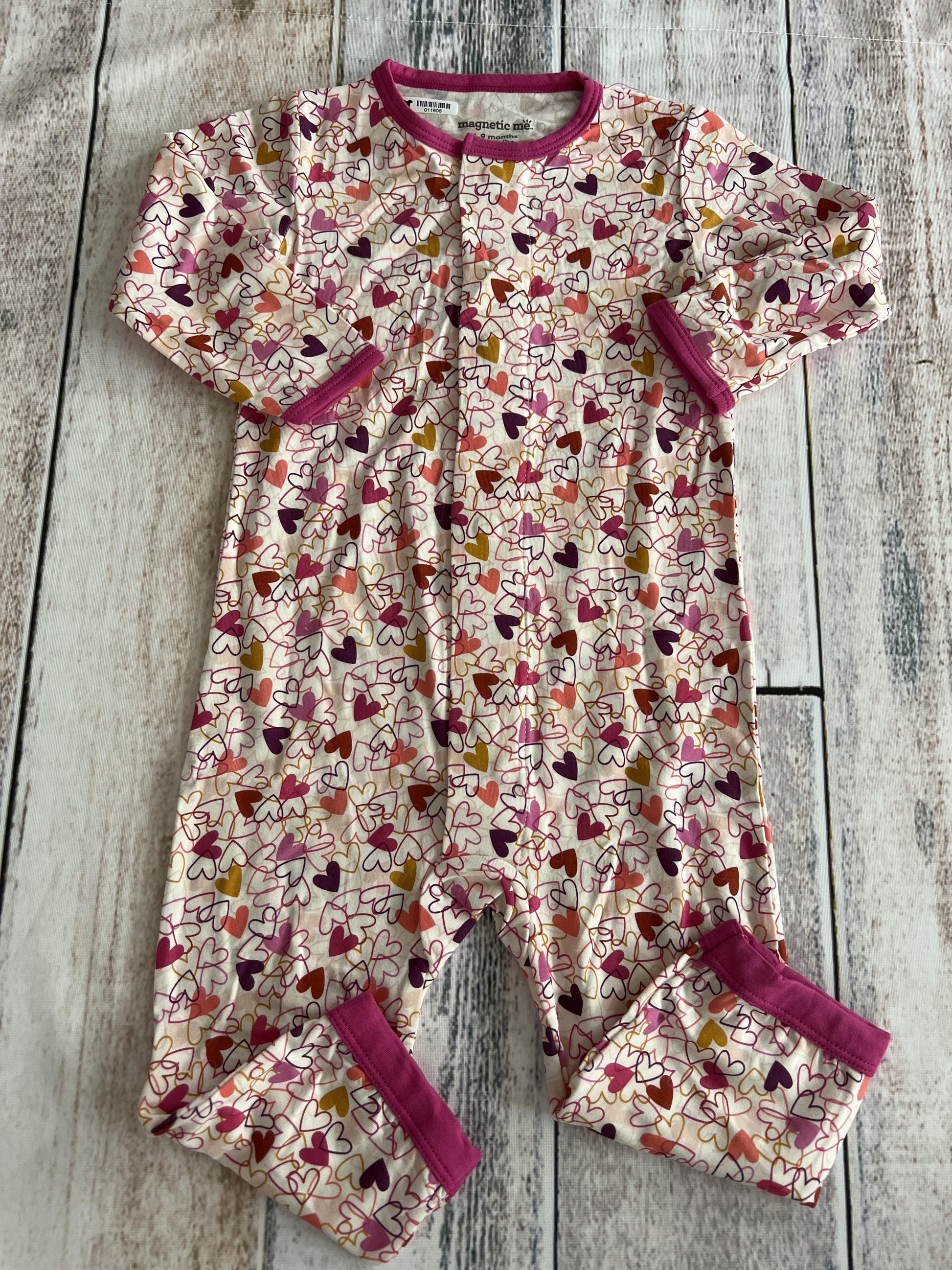 Magnetic Me Girls pink | Hearts Long Sleeve Outfit Size: 6-9 months pink | Hearts