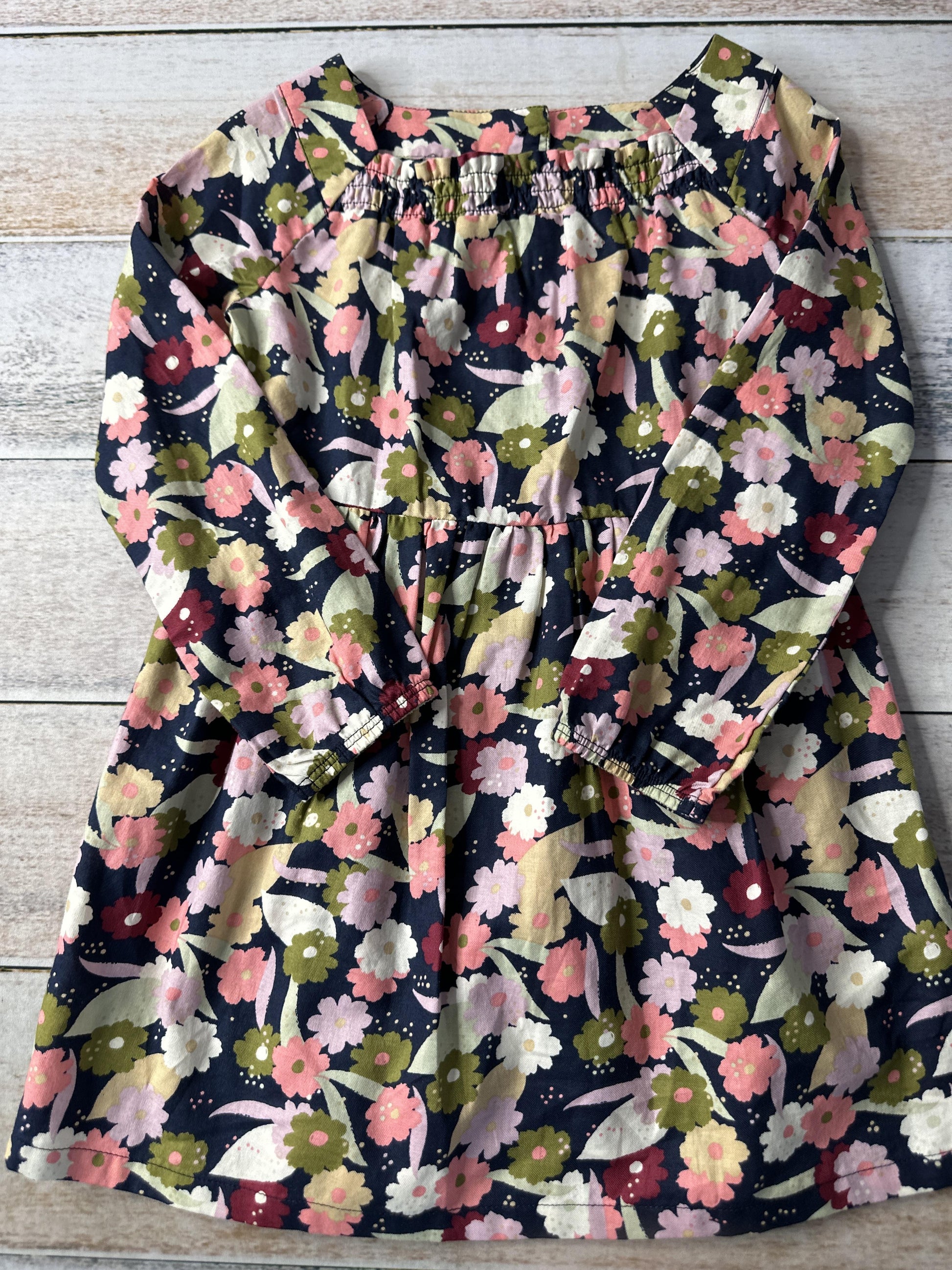 Carters Girls pink | Navy Blue | light green Dress Size: 4T pink | Navy Blue | light green