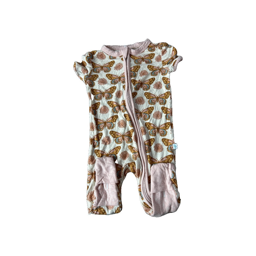 Girls pink | Pink floral Pajamas Size: 0-3 months pink | Pink floral