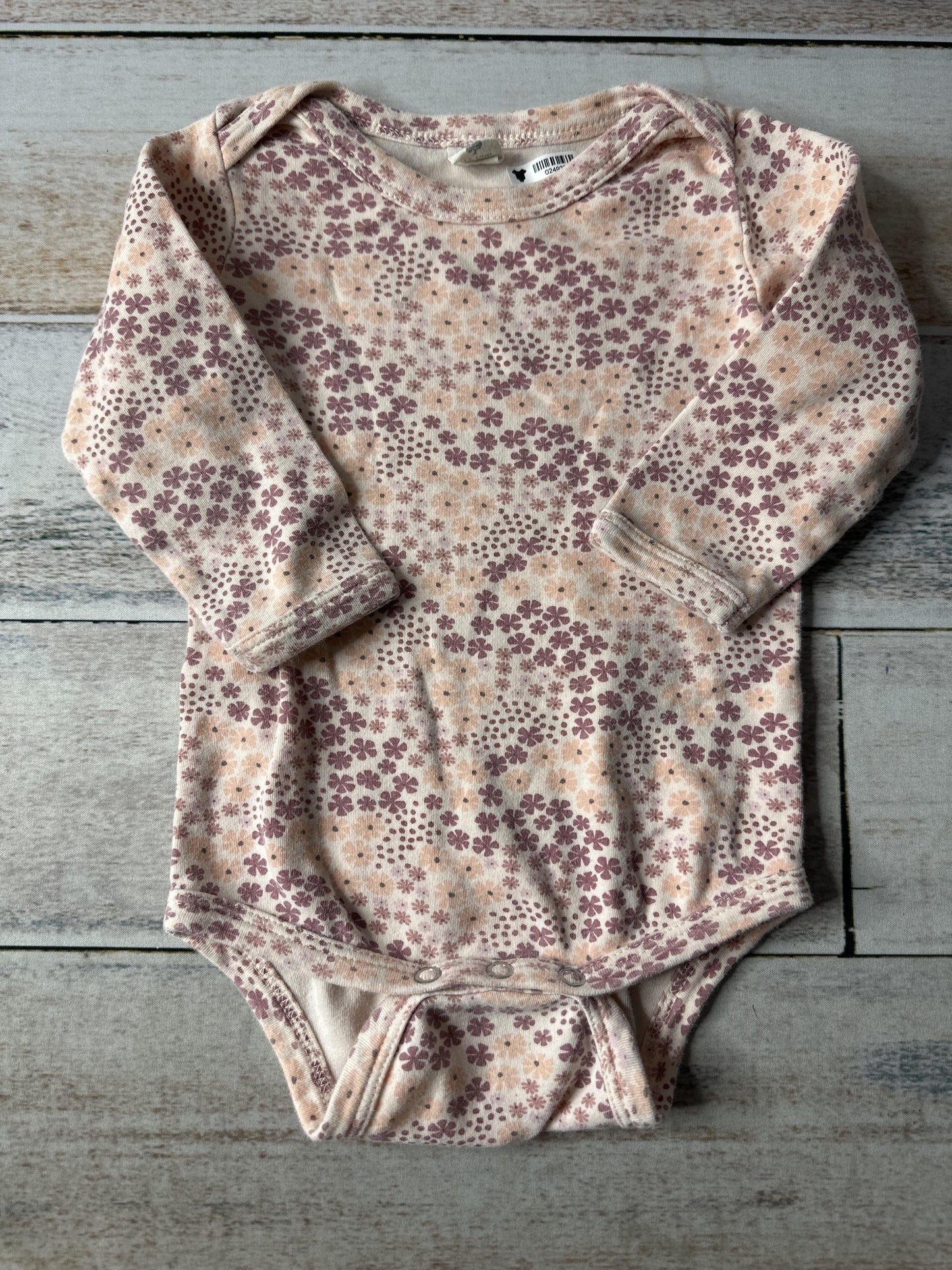 Girls pink | Pink floral Onesie Size: 18 months pink | Pink floral