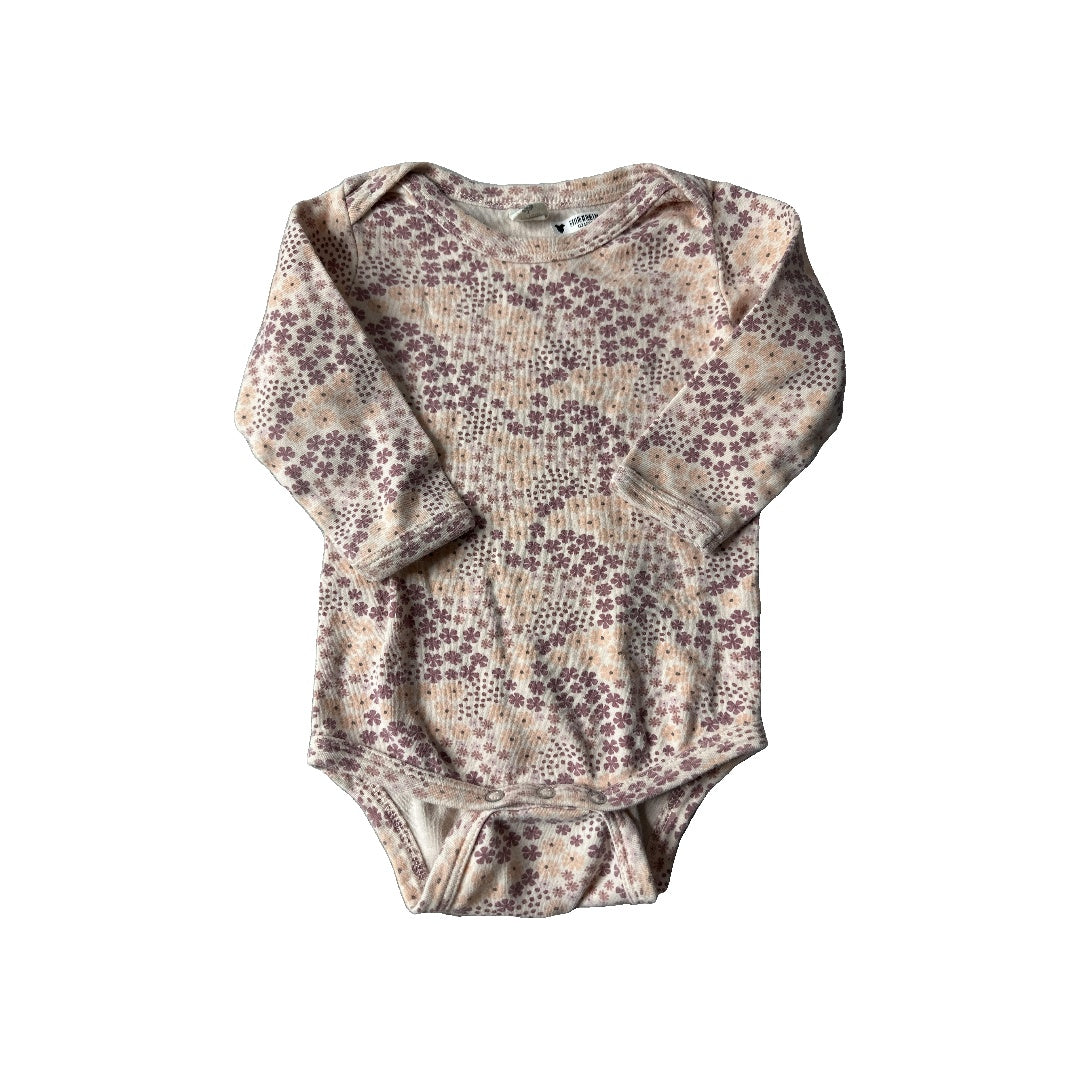 Girls pink | Pink floral Onesie Size: 18 months pink | Pink floral