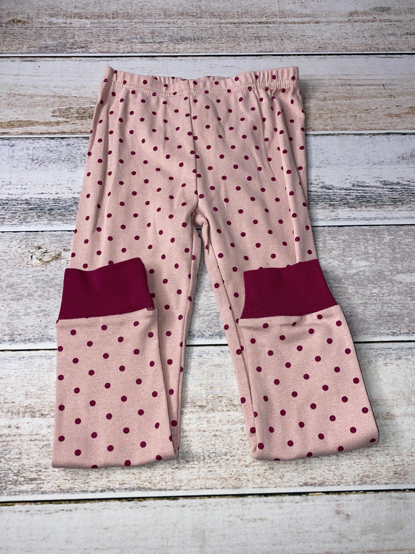 Carters Girls pink | polka dot Pajamas Size: 4T pink | polka dot