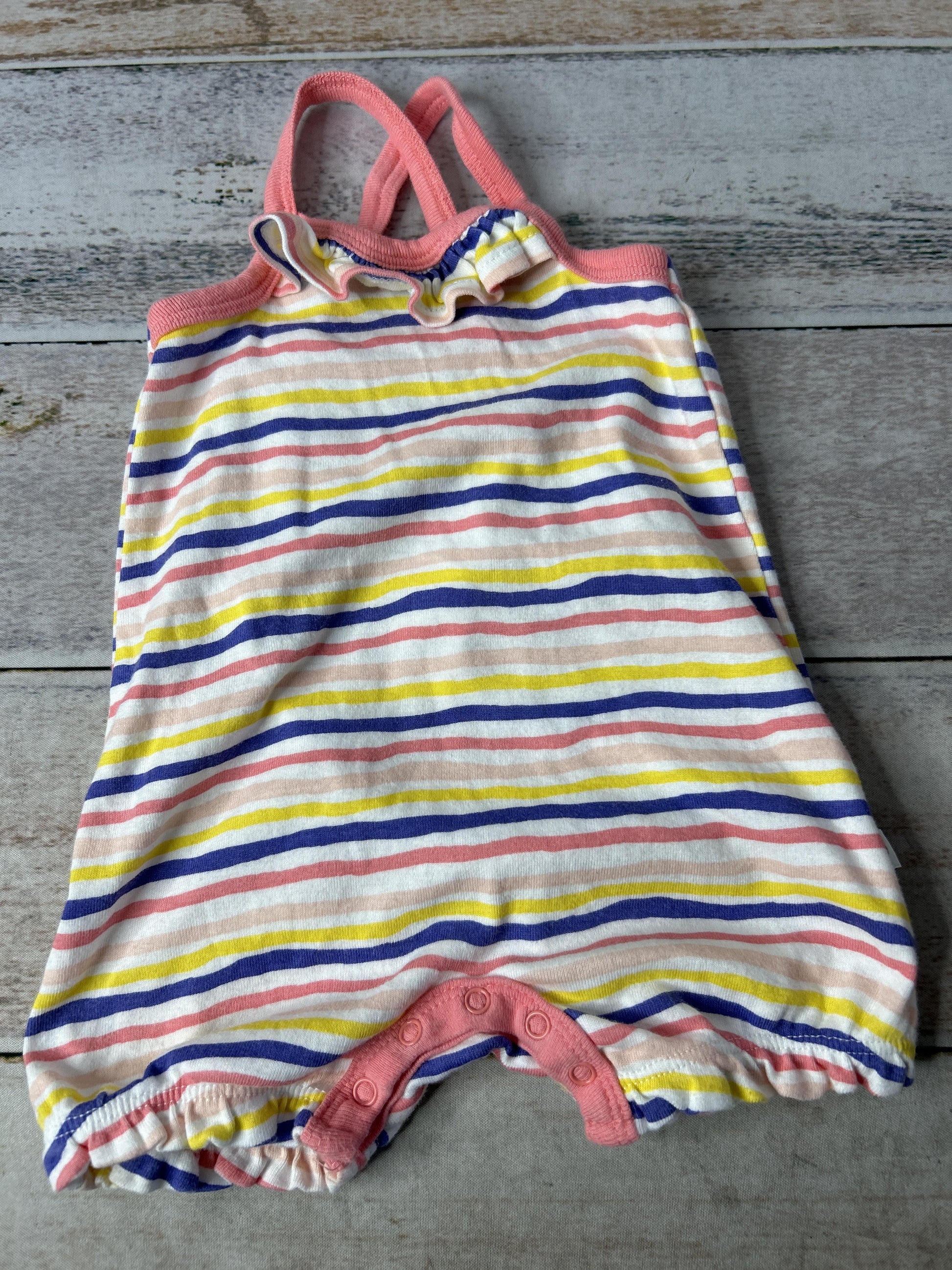 Girls pink | purple | Yellow Romper Size: 0-3 months pink | purple | Yellow