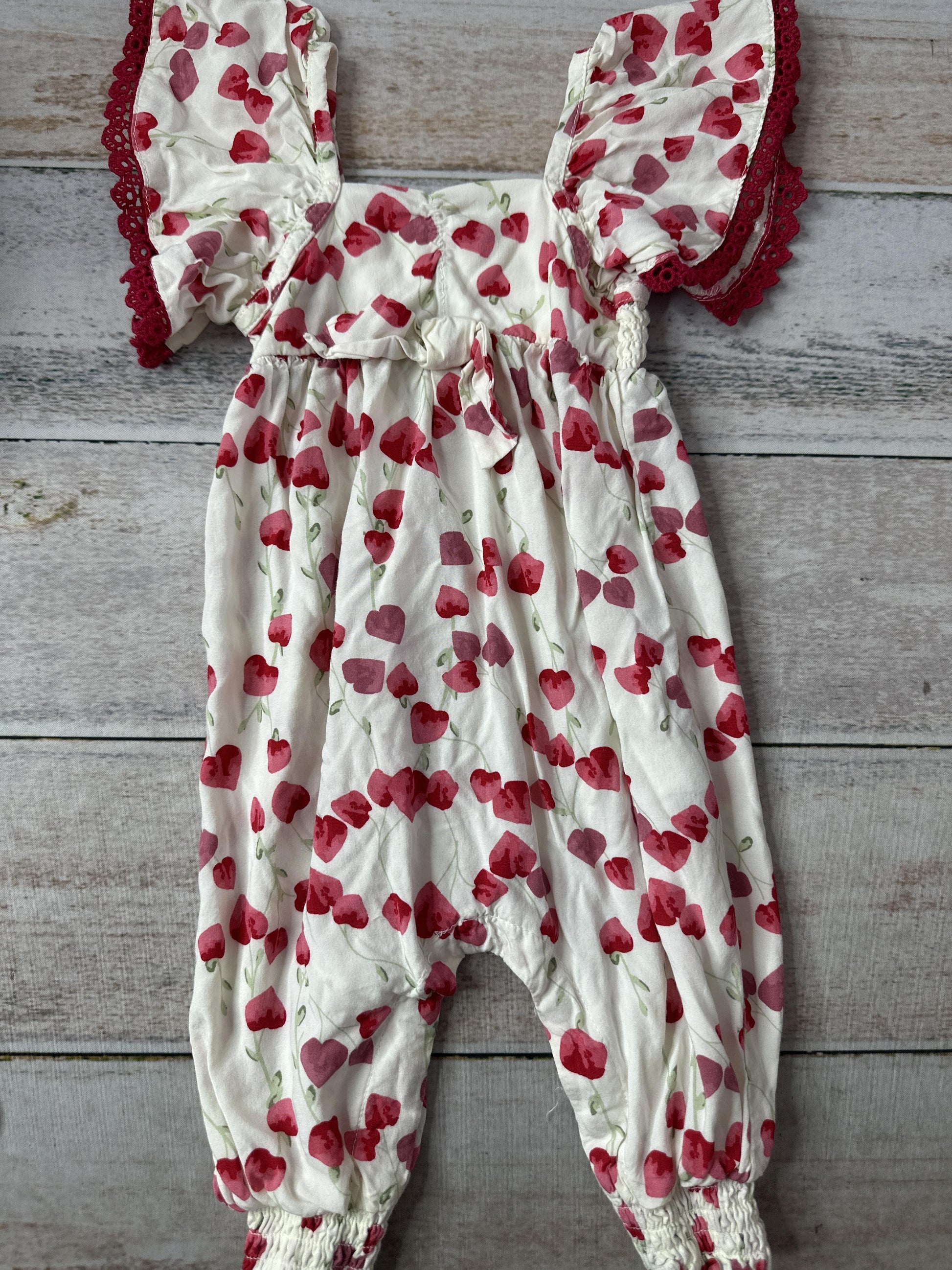 Girls pink | red Romper Size: 3-6 months pink | red