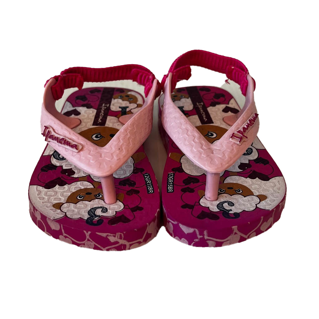 Ipanema Girls Pink Sheep Flip Flops Size: 5 Toddler