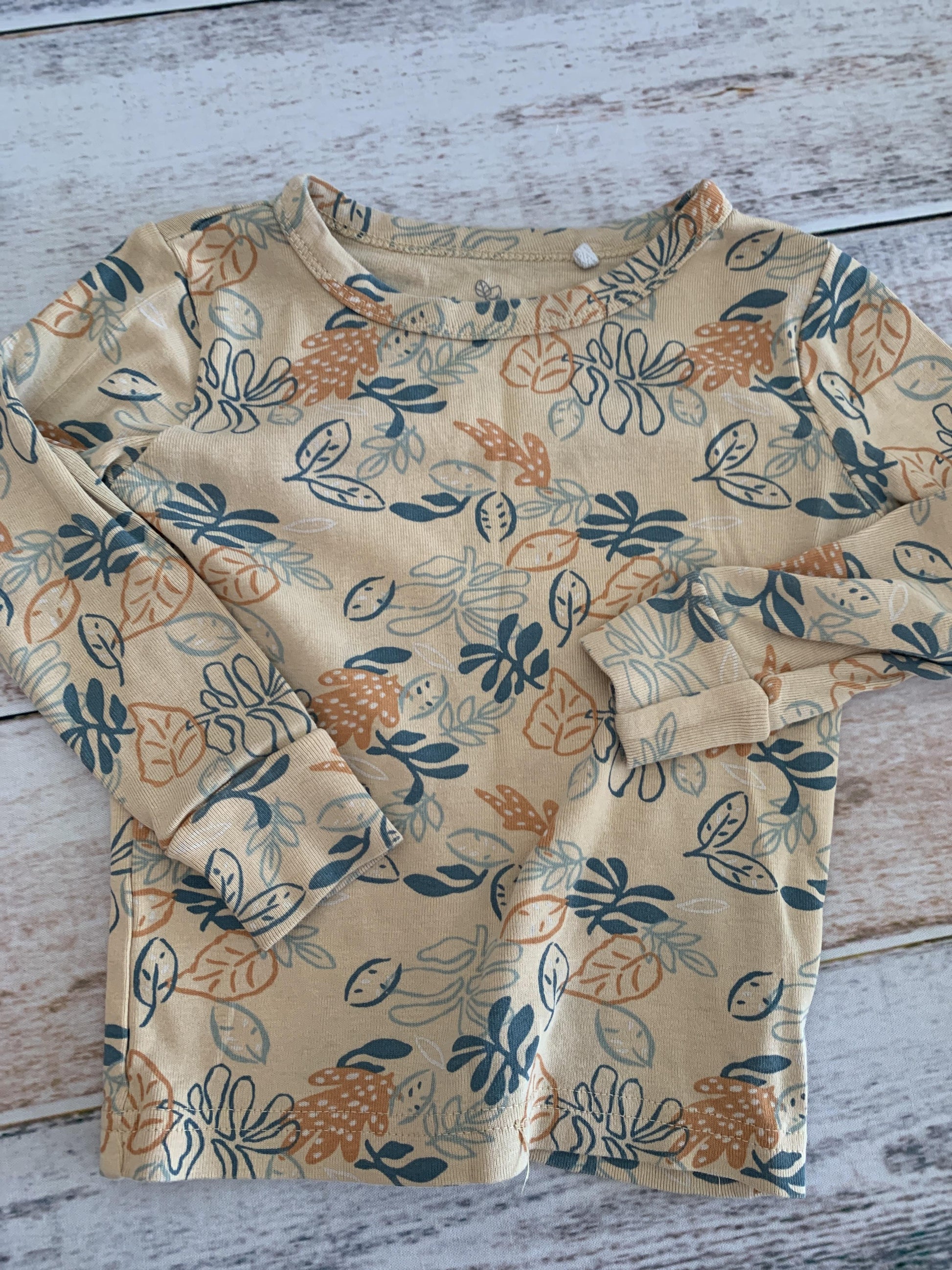 Oliver & Rain Girls pink | Tan | Pink floral Pajamas Size: 2T pink | Tan | Pink floral