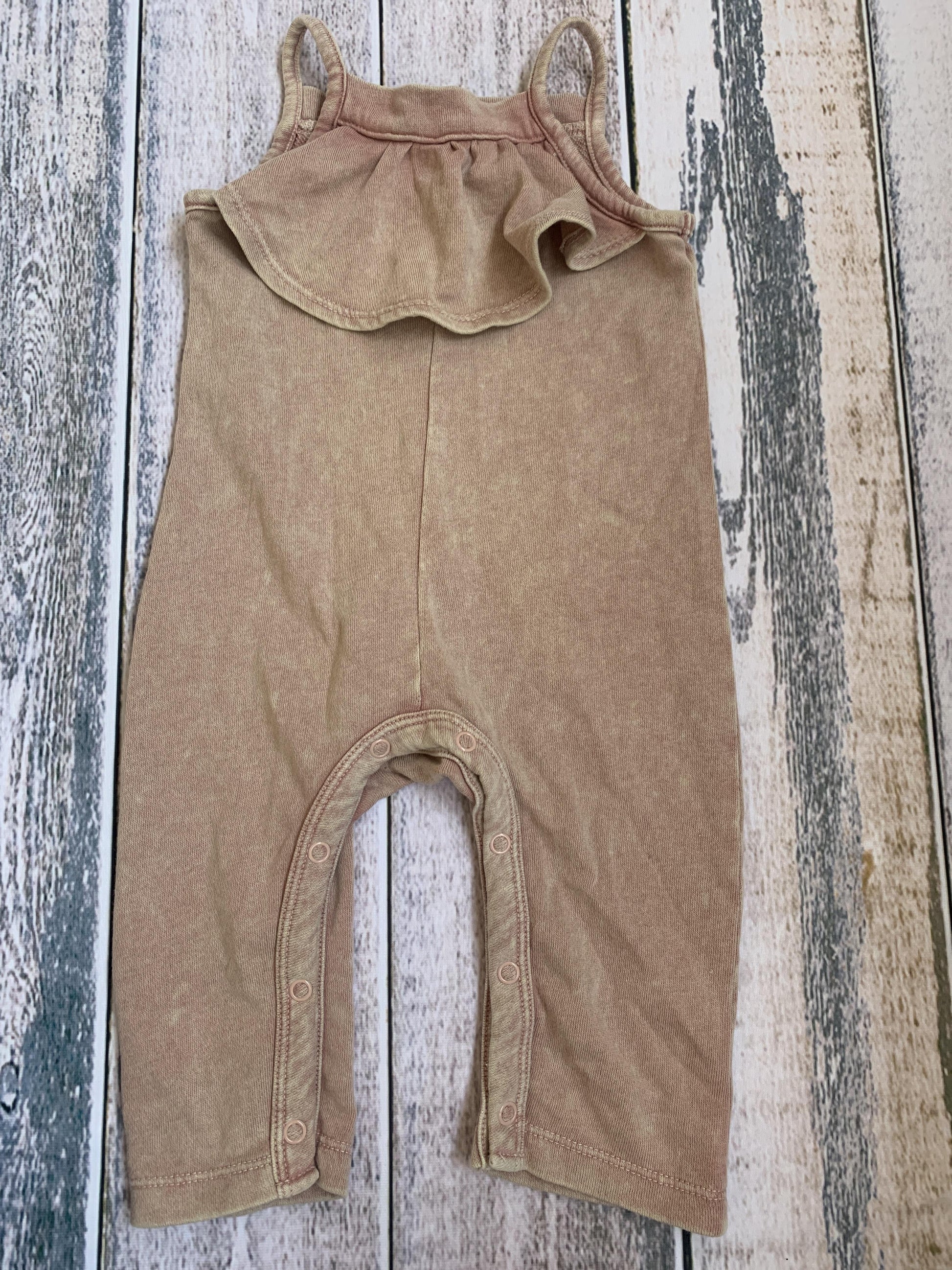 Grayson mini Girls pink | Tan Romper Size: 6-9 months pink | Tan