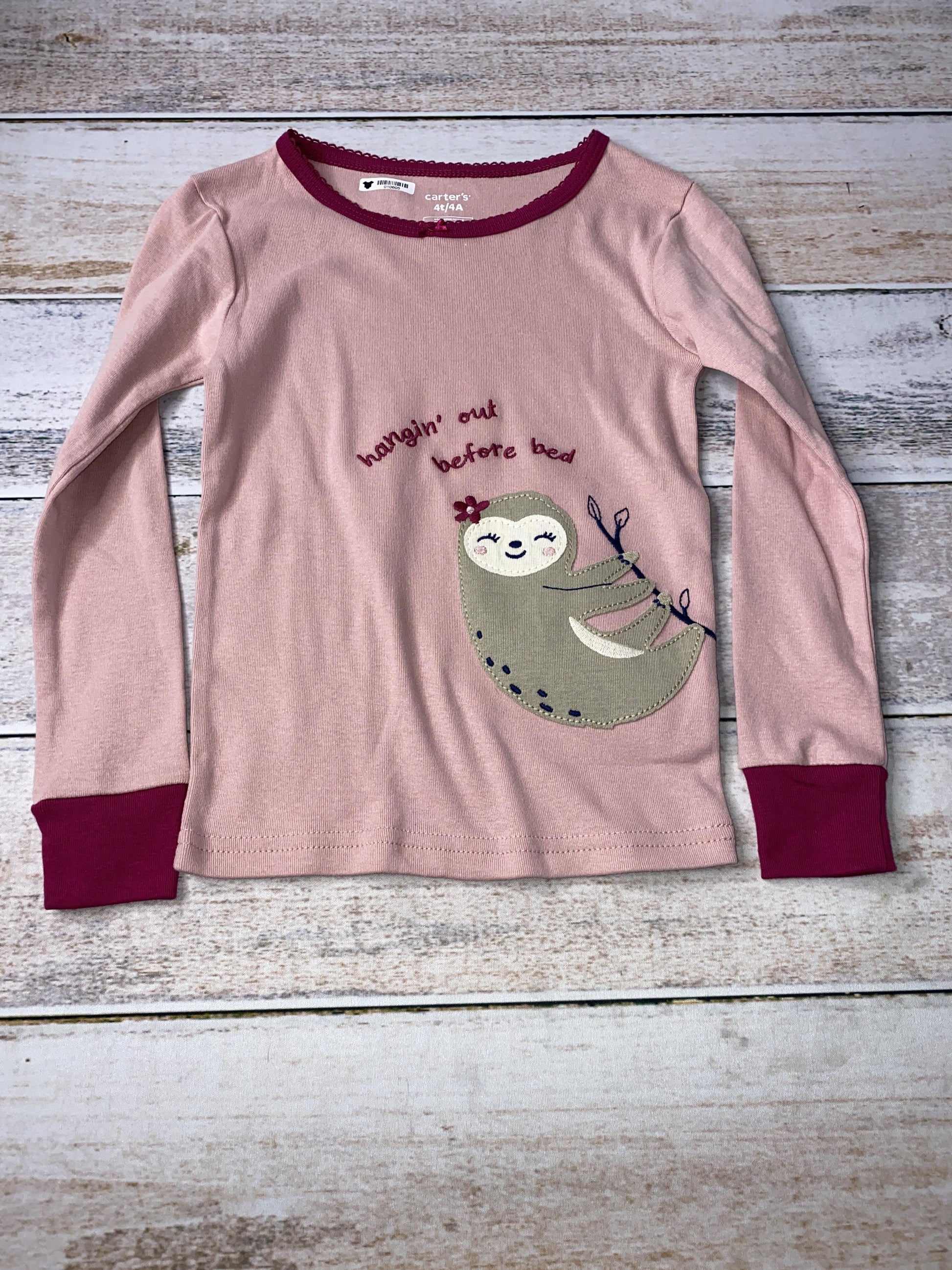 Carters Girls pink | Text | animals Pajamas Size: 4T pink | Text | animals