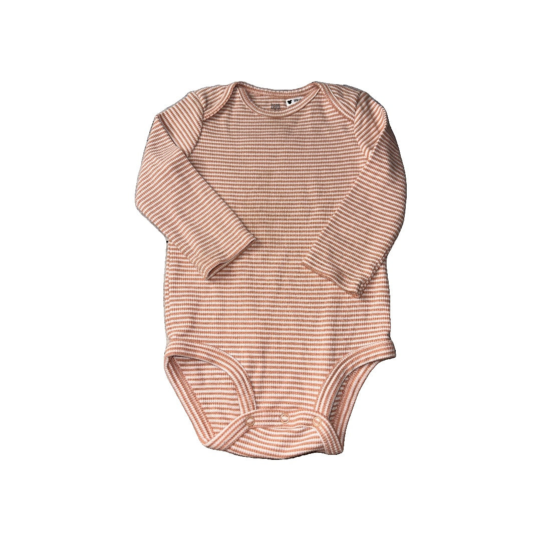 Carters Girls pink | White | Stripe Onesie Size: 18 months pink | White | Stripe
