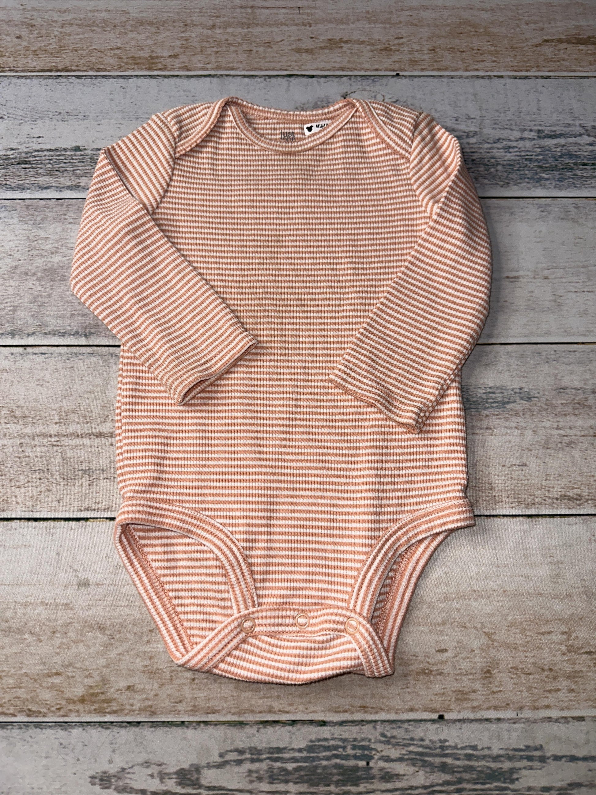 Carters Girls pink | White | Stripe Onesie Size: 18 months pink | White | Stripe