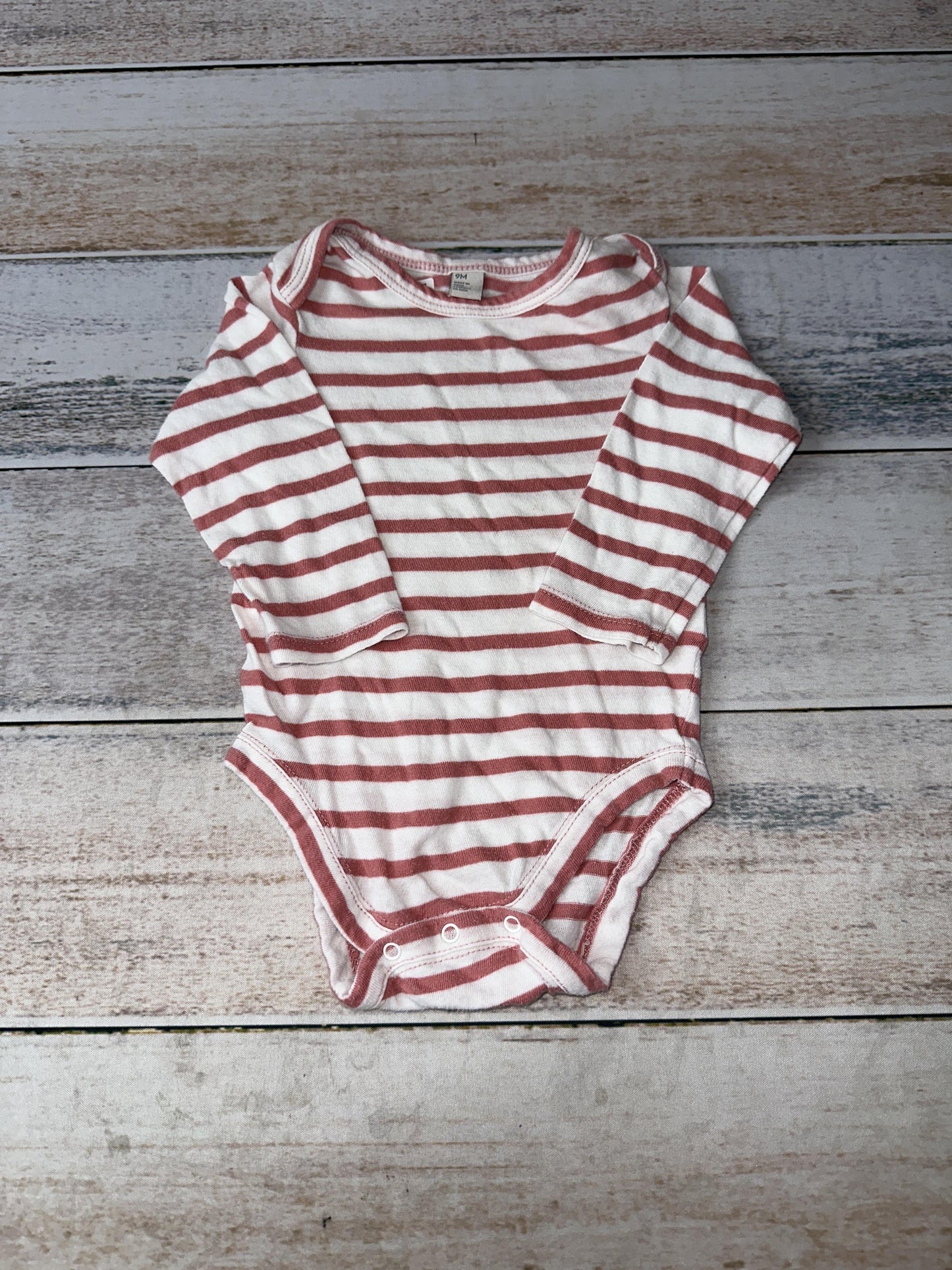 Nordstrom Girls pink | White | Striped Onesie Size: 9 months pink | White | Striped