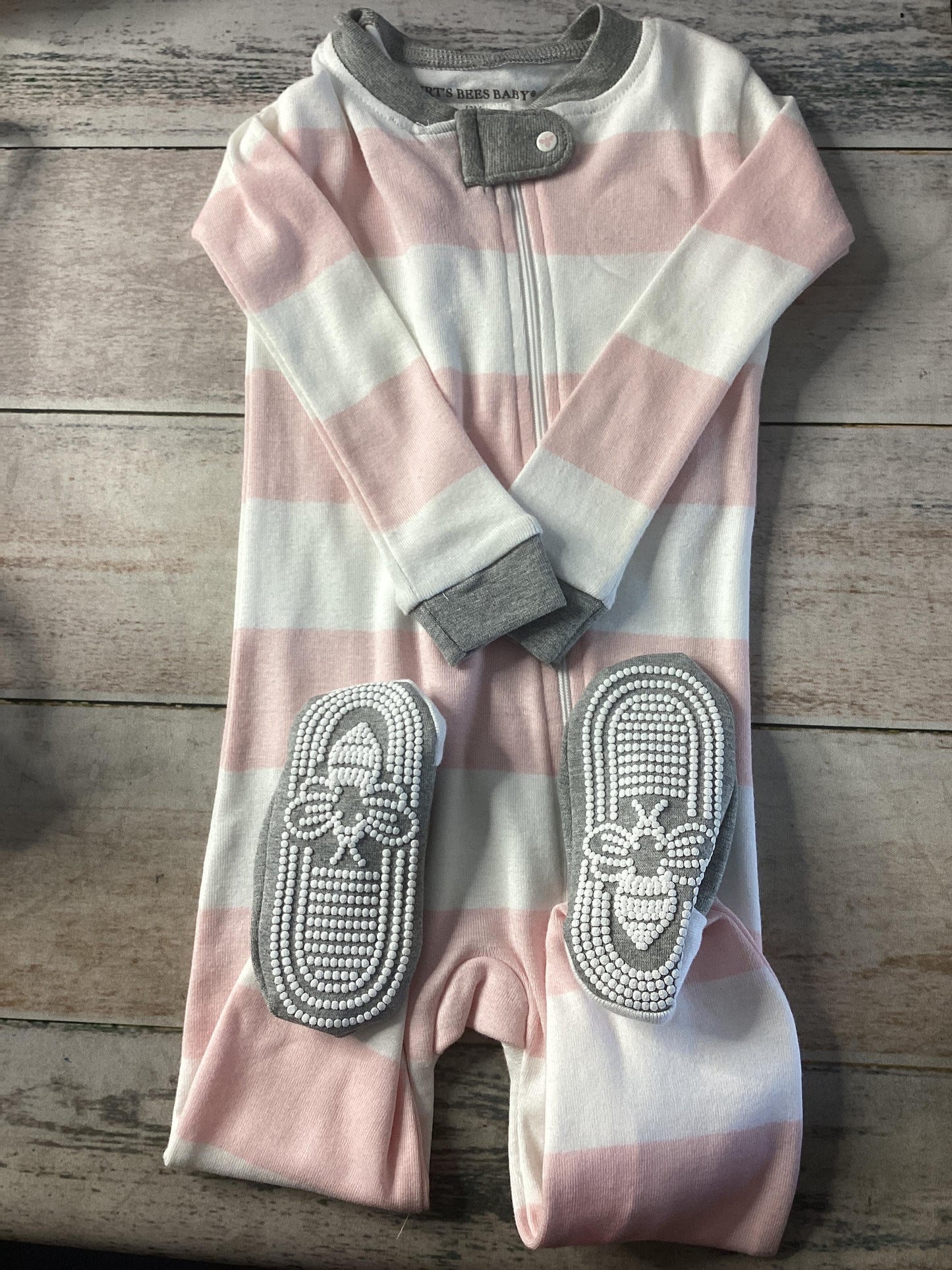 Burt's Bees Girls pink | White | Striped Pajamas Size: 12 months pink | White | Striped