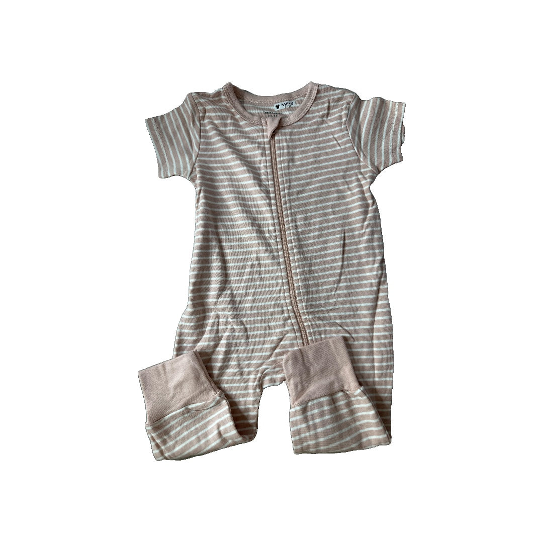 Teach Leanbh Girls pink | White Pajamas Size: 18 months pink | White