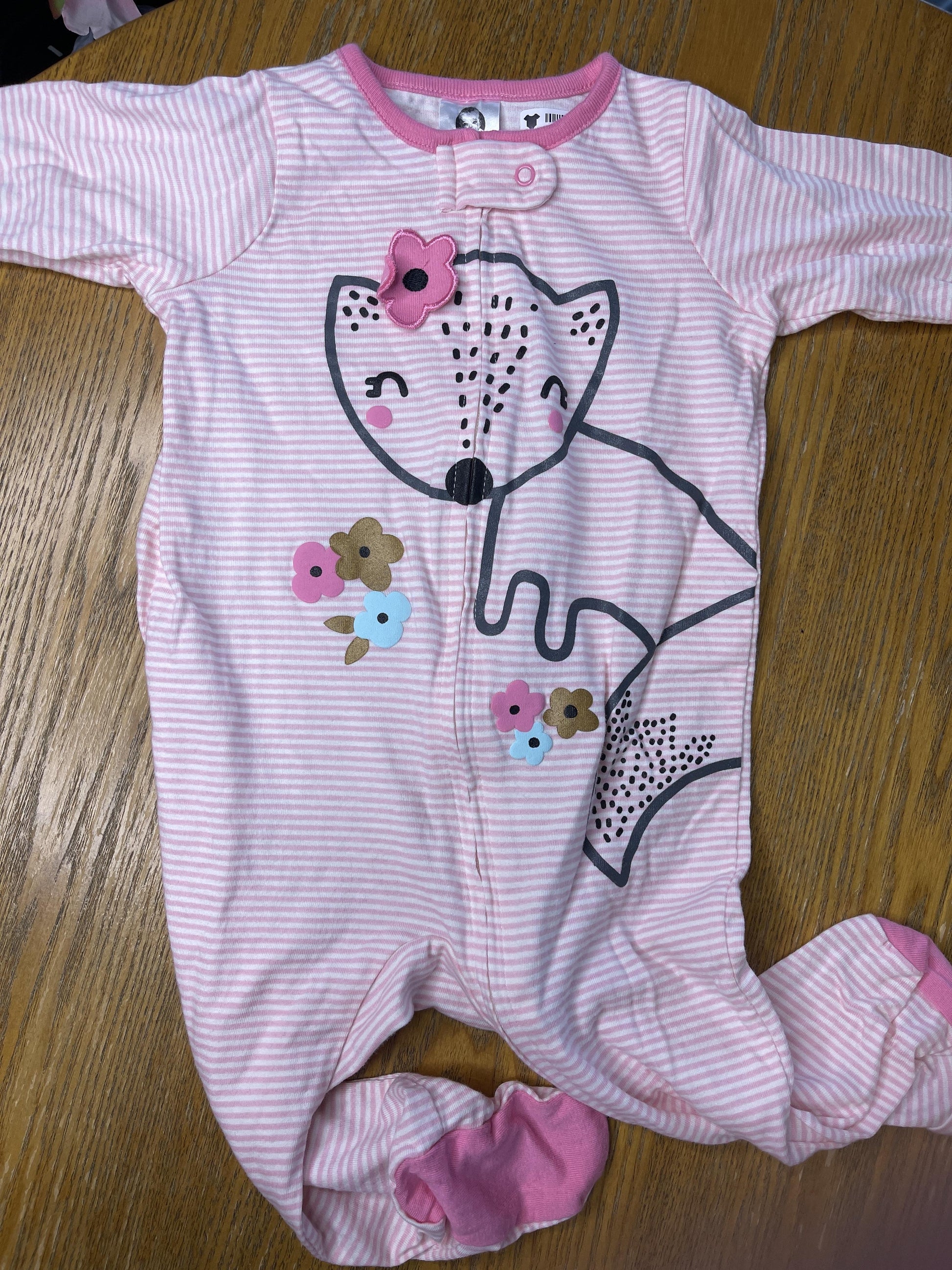 Gerber Childrenswear Girls pink | White Pajamas Size: 3-6 months pink | White
