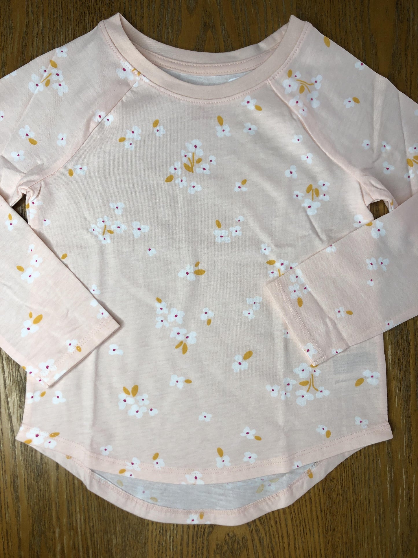 Cat & Jack Girls pink | White Long Sleeve T-Shirt Size: 4T pink | White