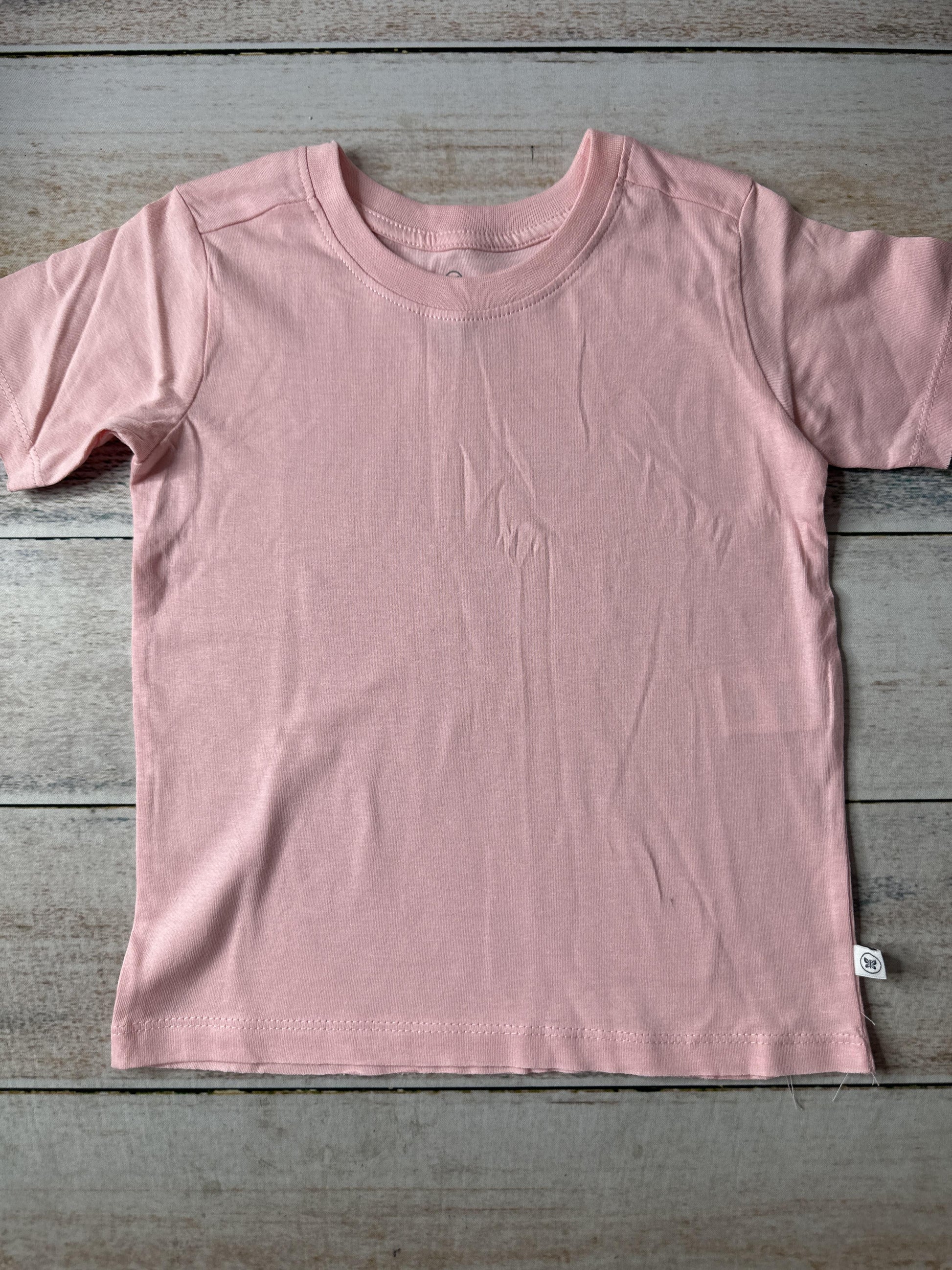 Honest Co Girls pink T-Shirt Size: 3T pink