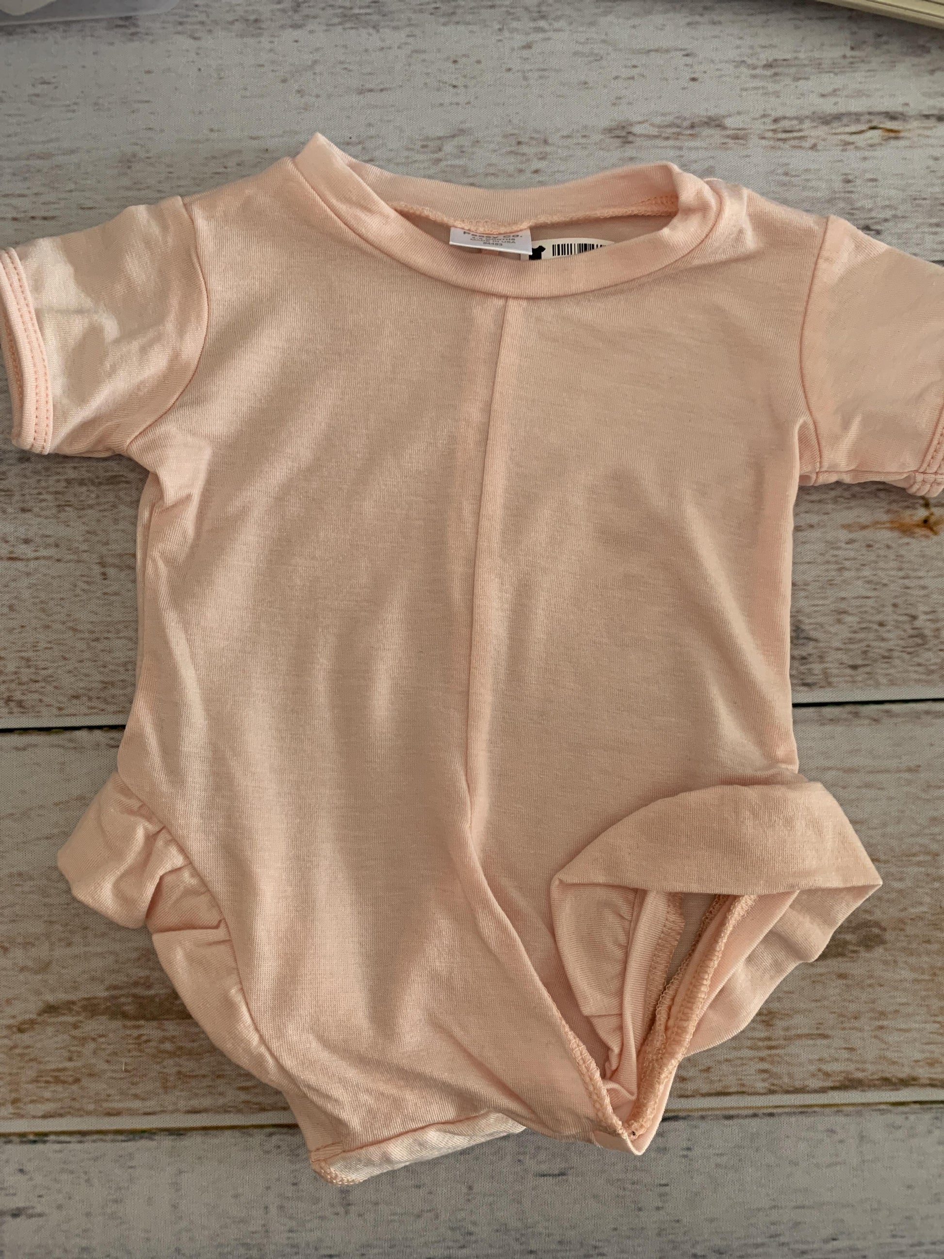Peasy Girls pink Onesie Size: 3-6 months pink