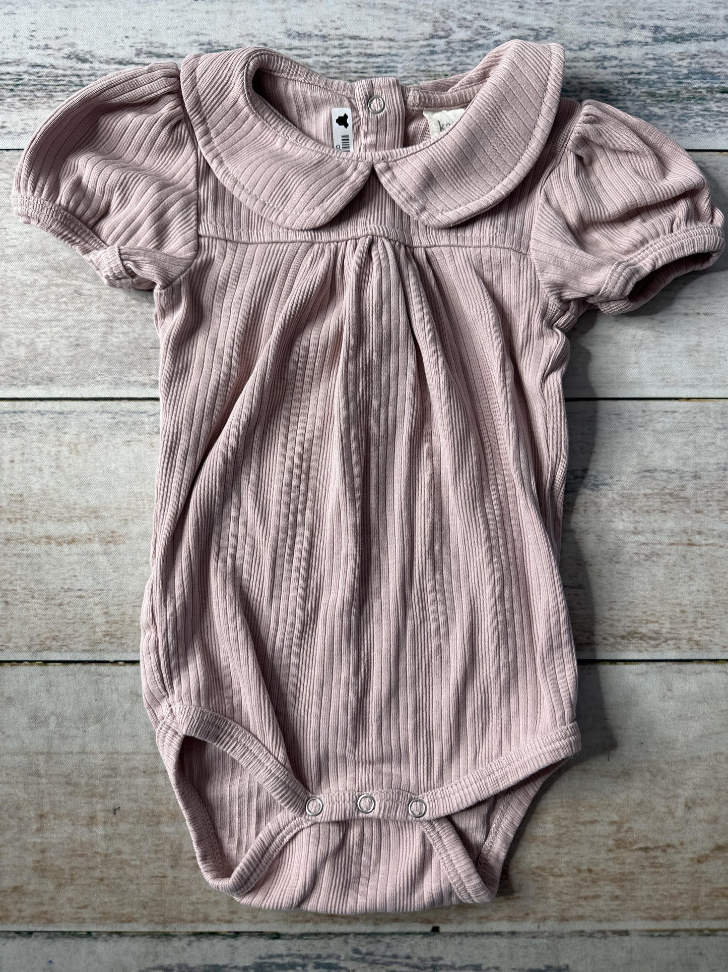Kate Quinn Girls pink Onesie Size: 6-9 months pink