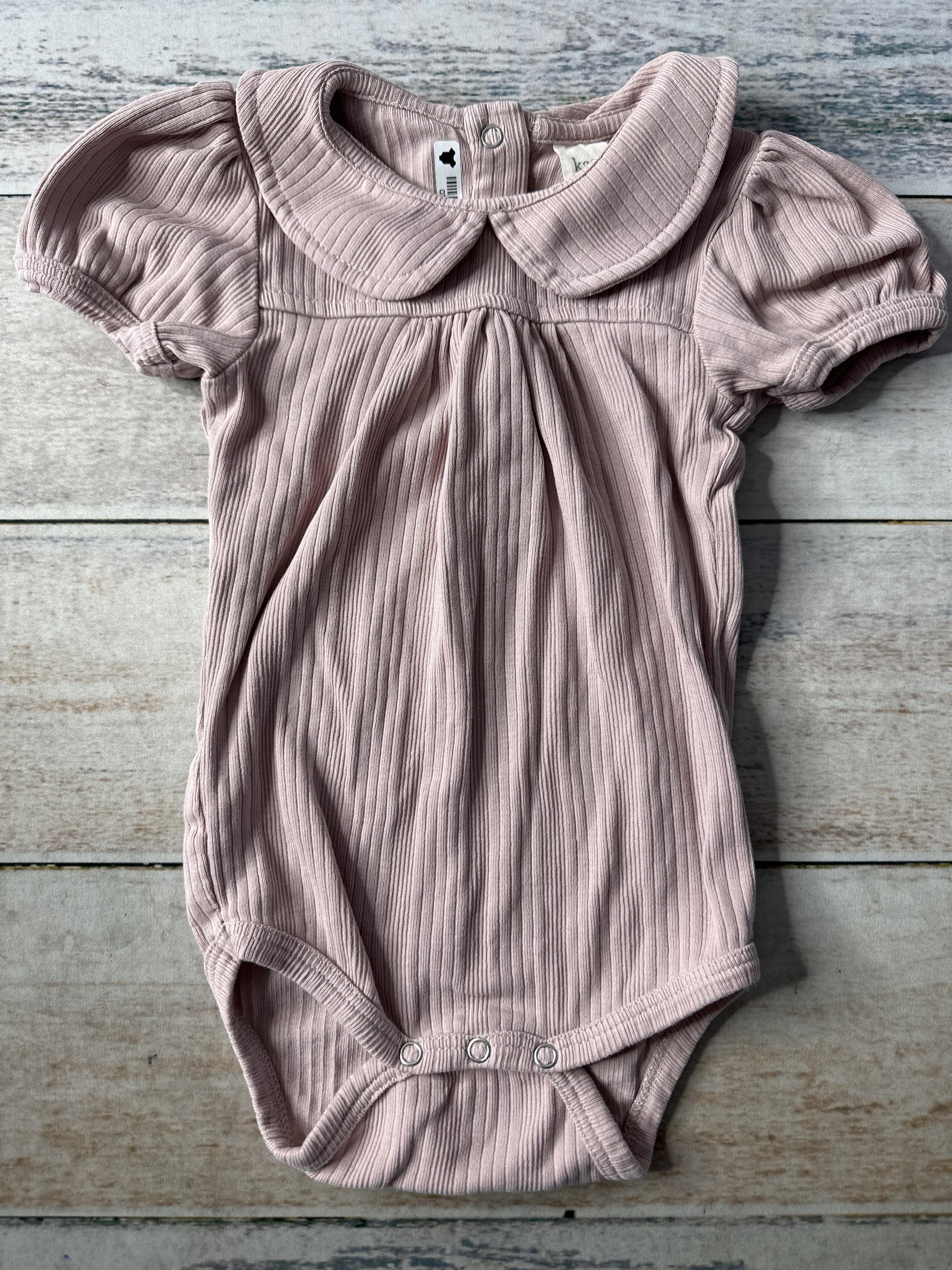 Kate Quinn Girls pink Onesie Size: 6-9 months pink