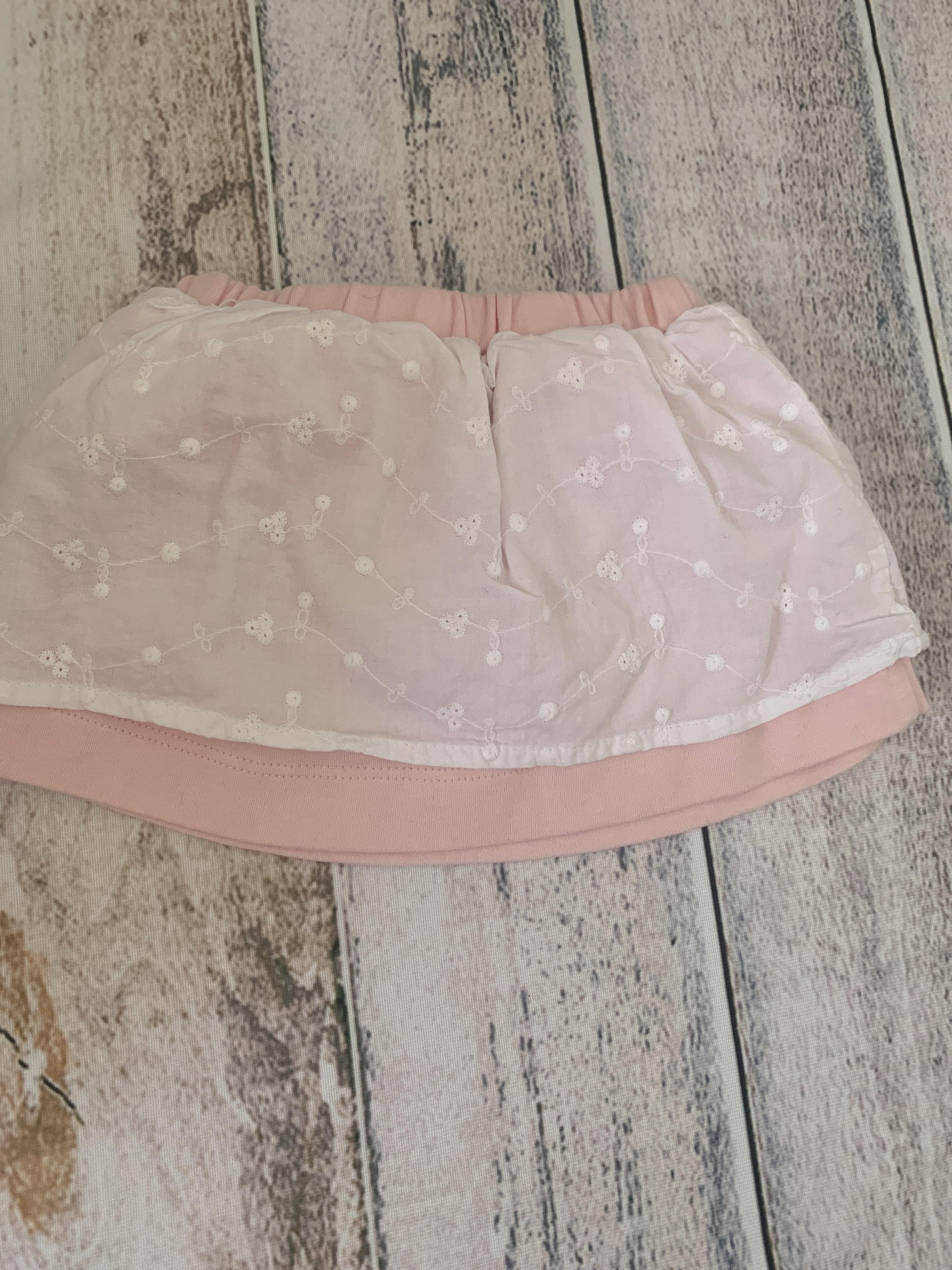 Wendy Bellisimo Girls pink Skirt Size: 3-6 months pink