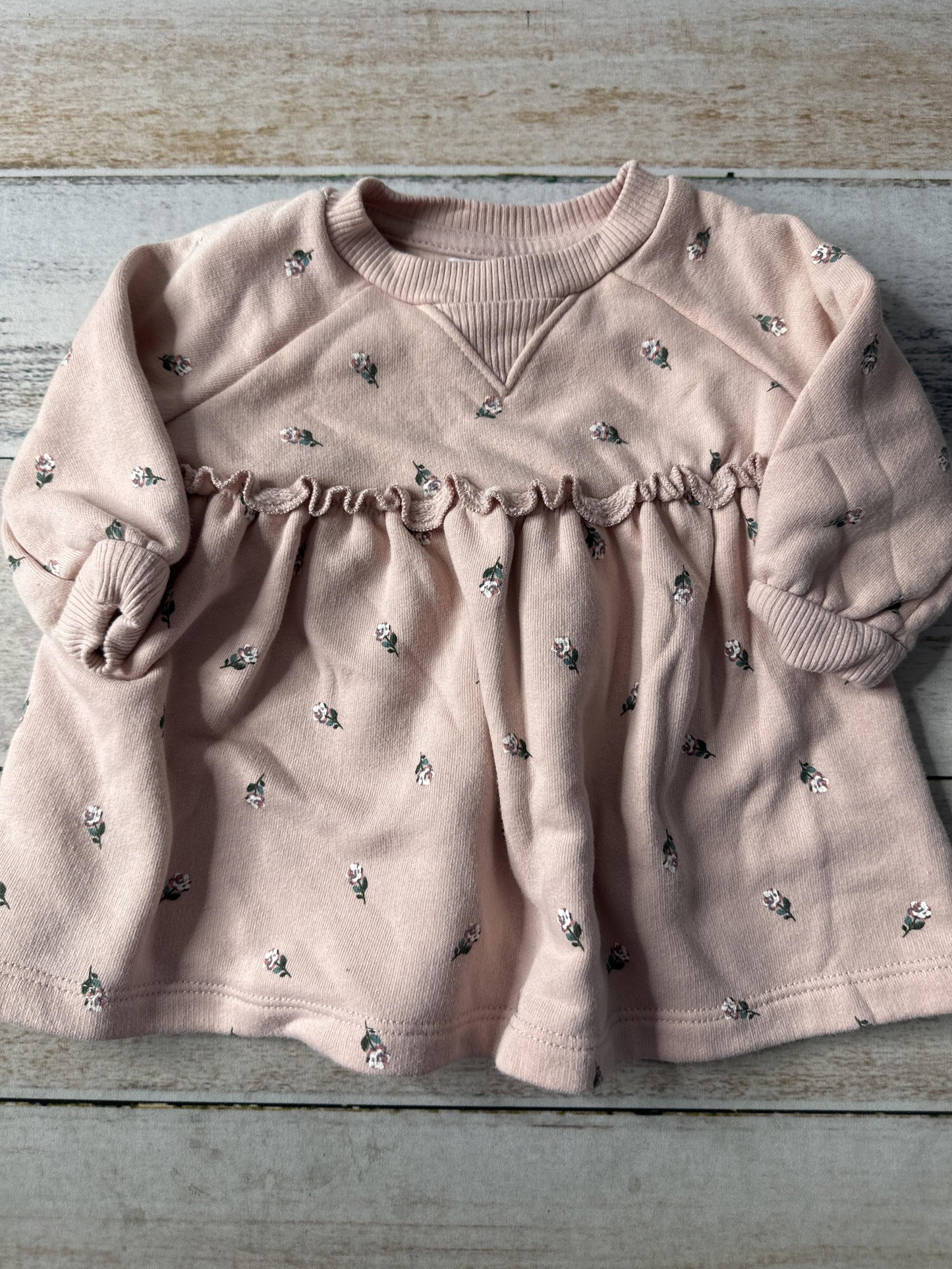 Peasy Girls pink Dress Size: 0-3 months pink