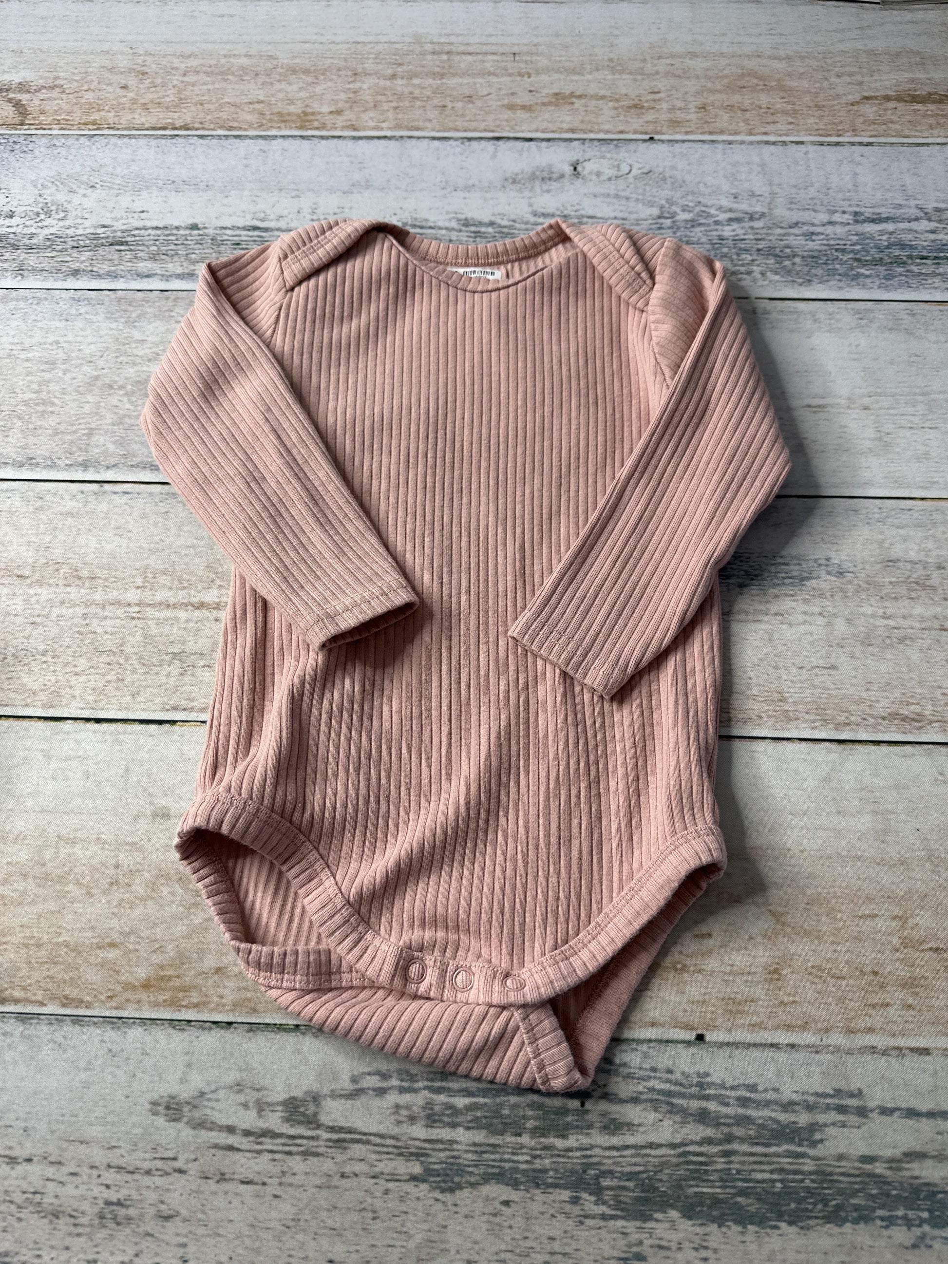 Little Organic co Girls pink Onesie Size: 18-24 months pink