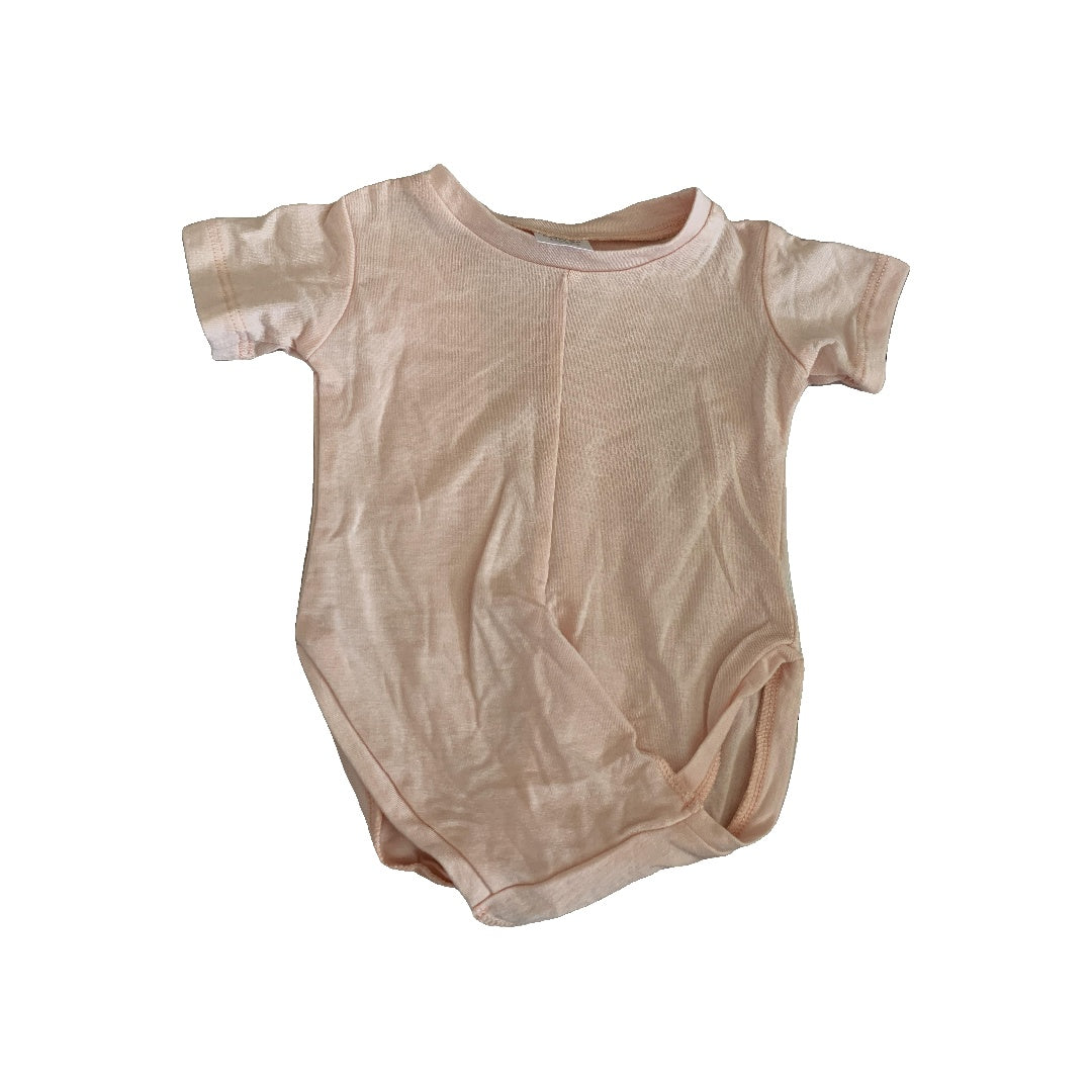 Peasy Girls pink Onesie Size: 3-6 months pink