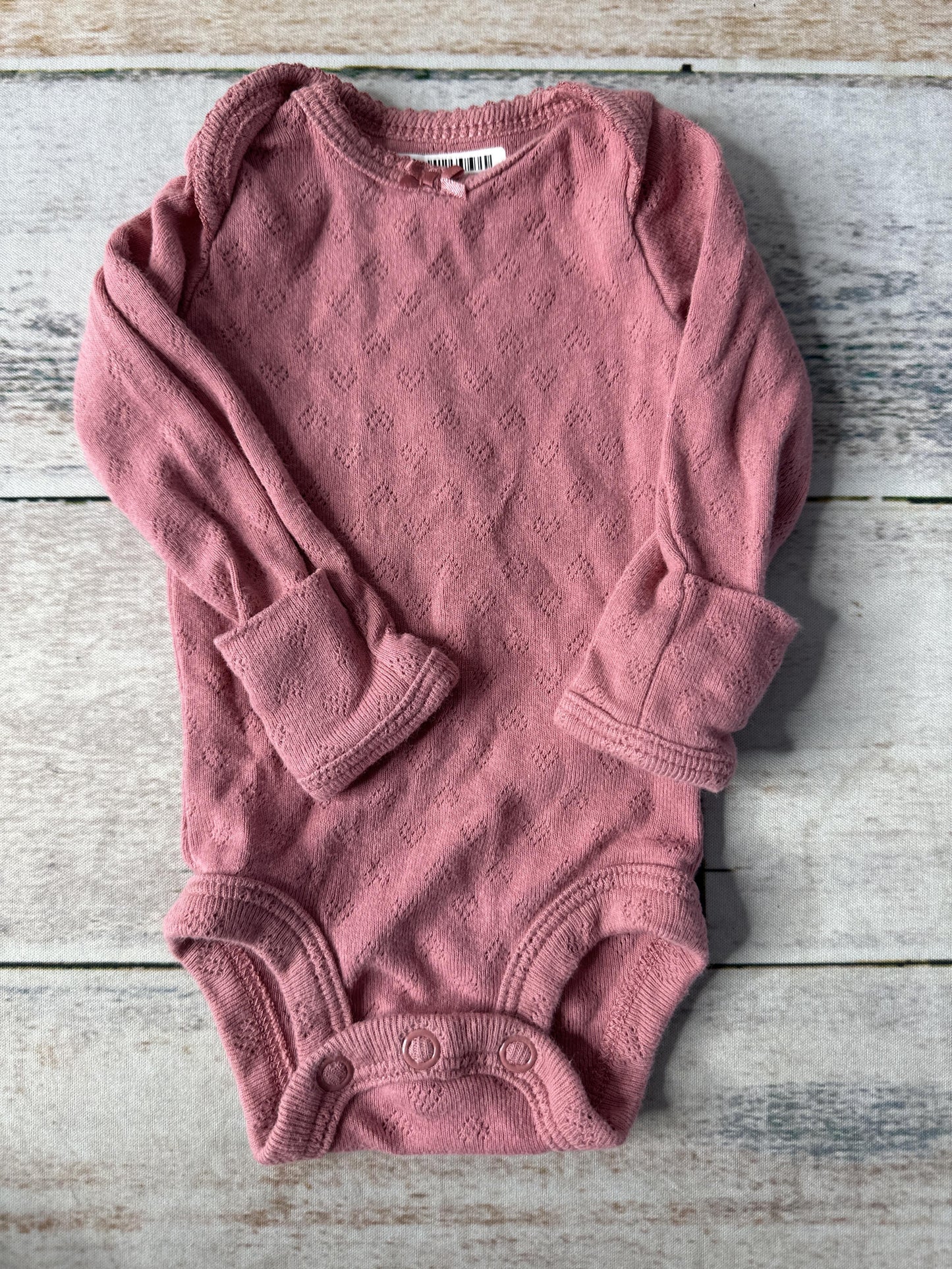 Carters Girls pink Onesie Size: Preemie pink