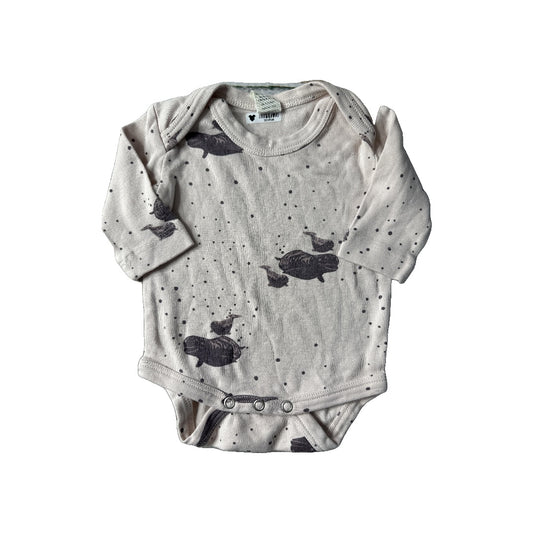 Kate Quinn Girls pink Onesie Size: 0-3 months pink