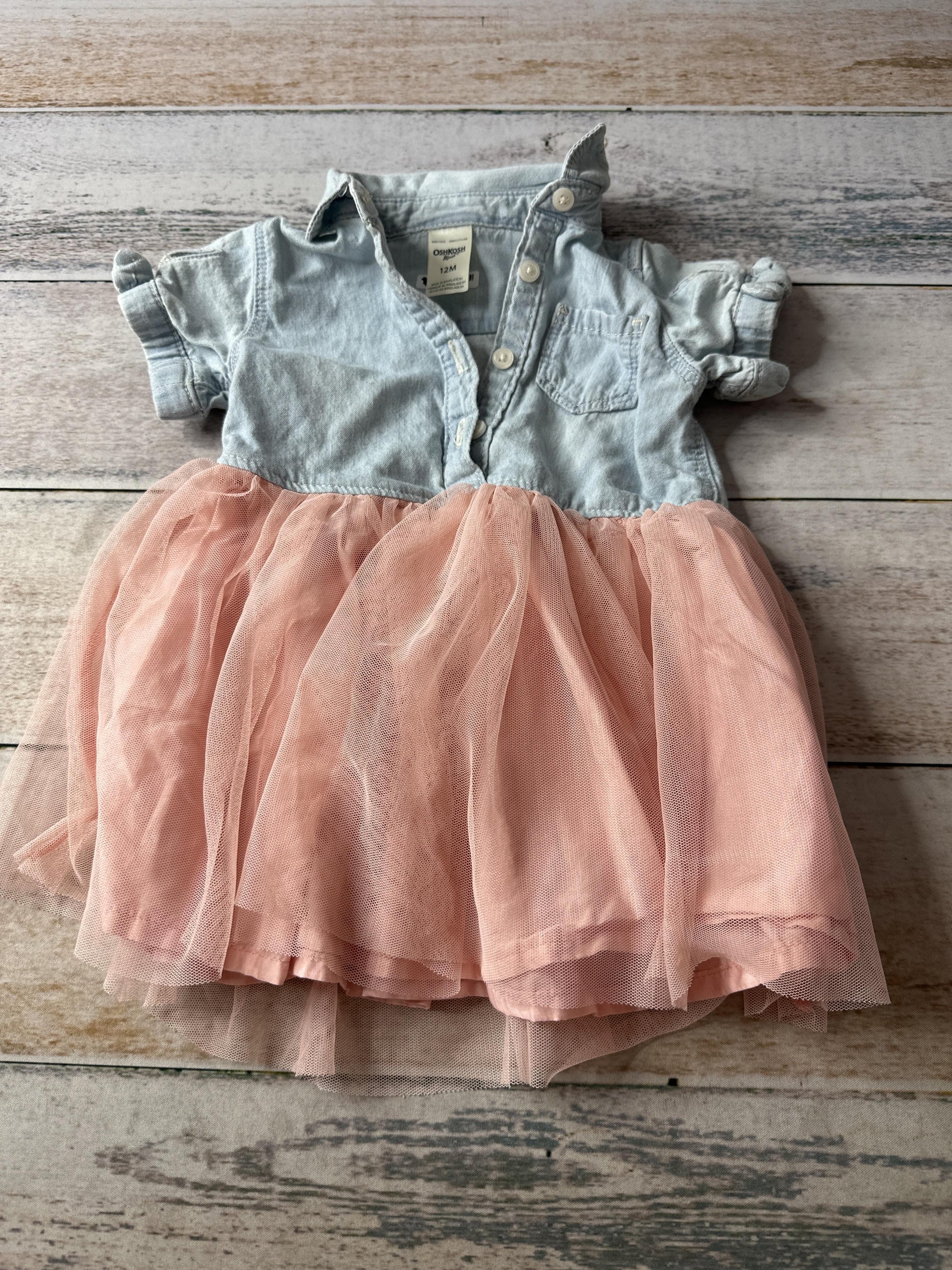 OshKosh Girls pink Dress Size: 12 months pink