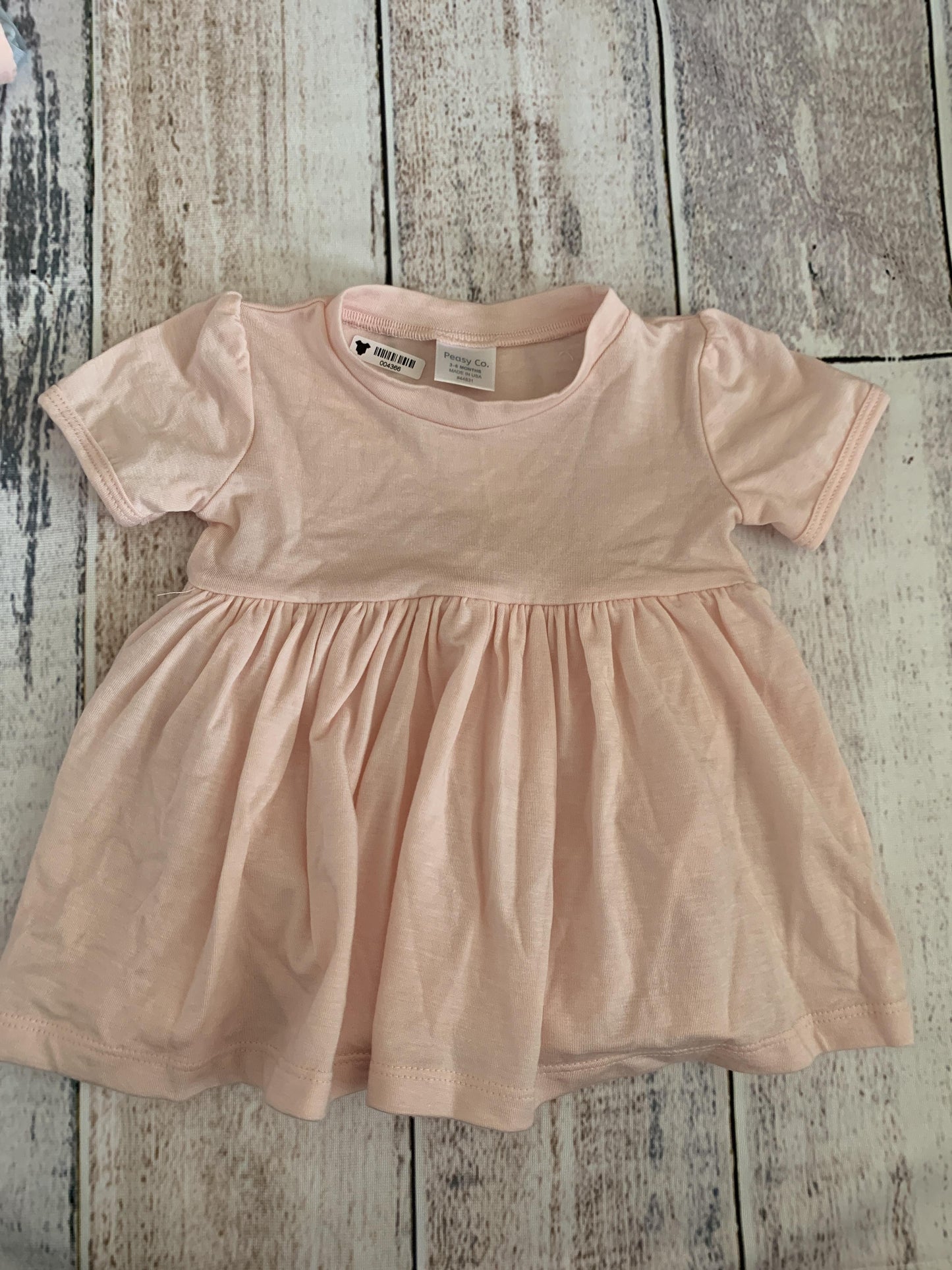 Peasy Girls pink Dress Size: 3-6 months pink