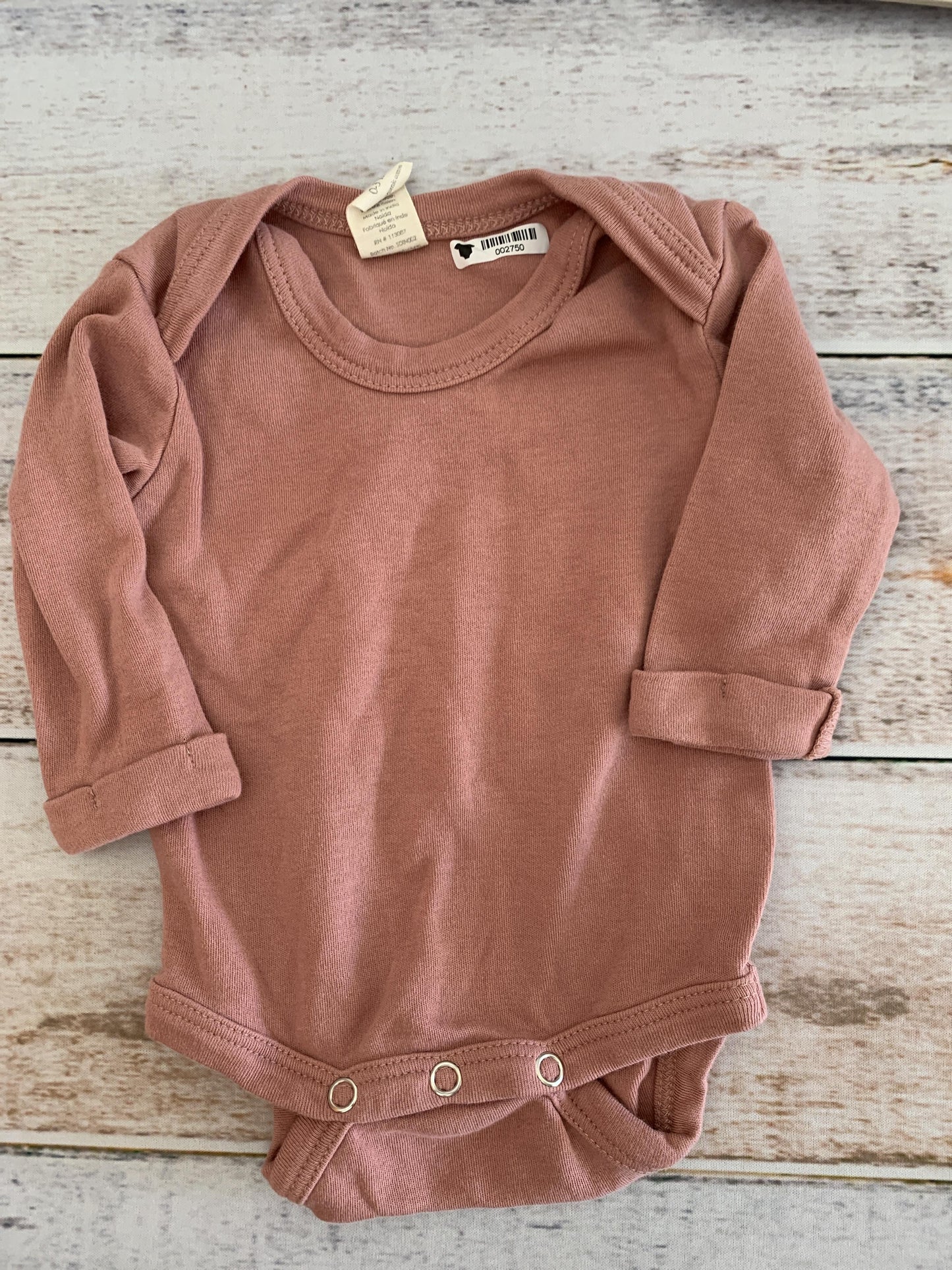 Kate Quinn Girls pink Onesie Size: 0-3 months pink