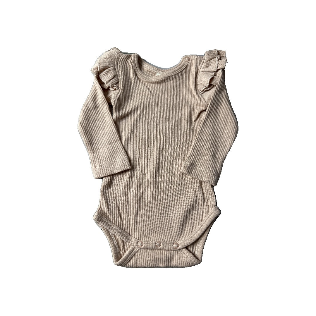 City Mouse Girls pink Onesie Size: 9-12 Months pink