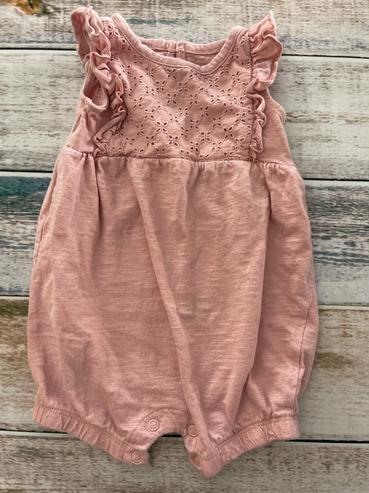 Carters Unisex pink Romper Size: 9 months pink