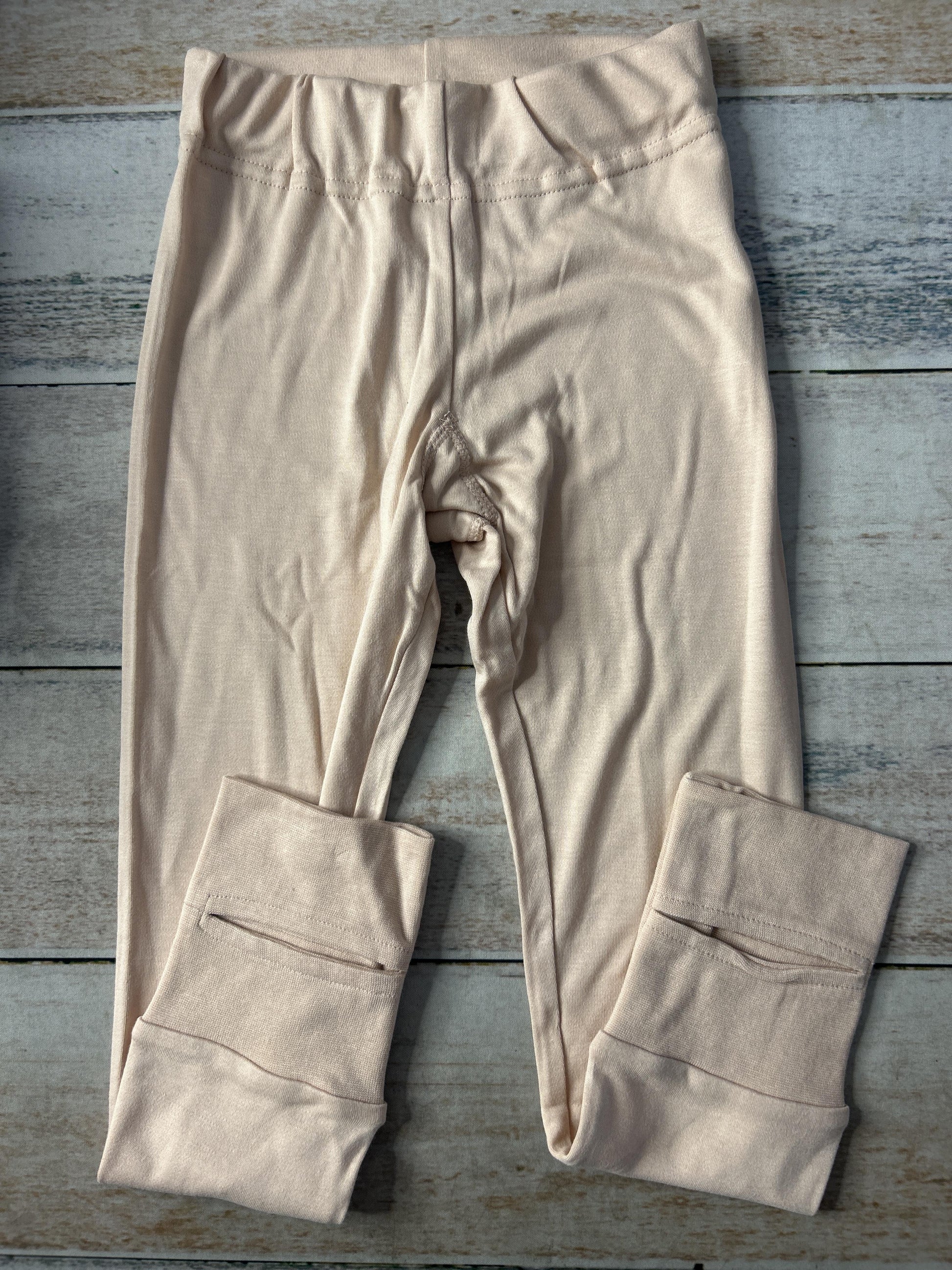 Girls pink Pants Size: 4T pink