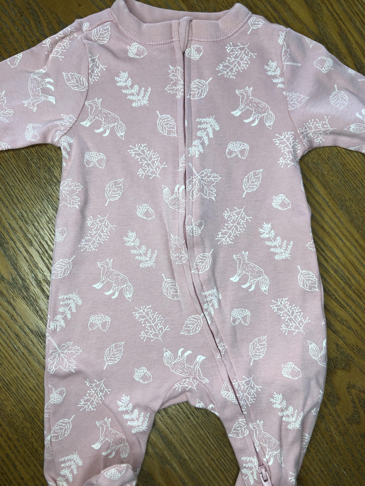 Old Navy Girls pink Pajamas Size: 0-3 months pink