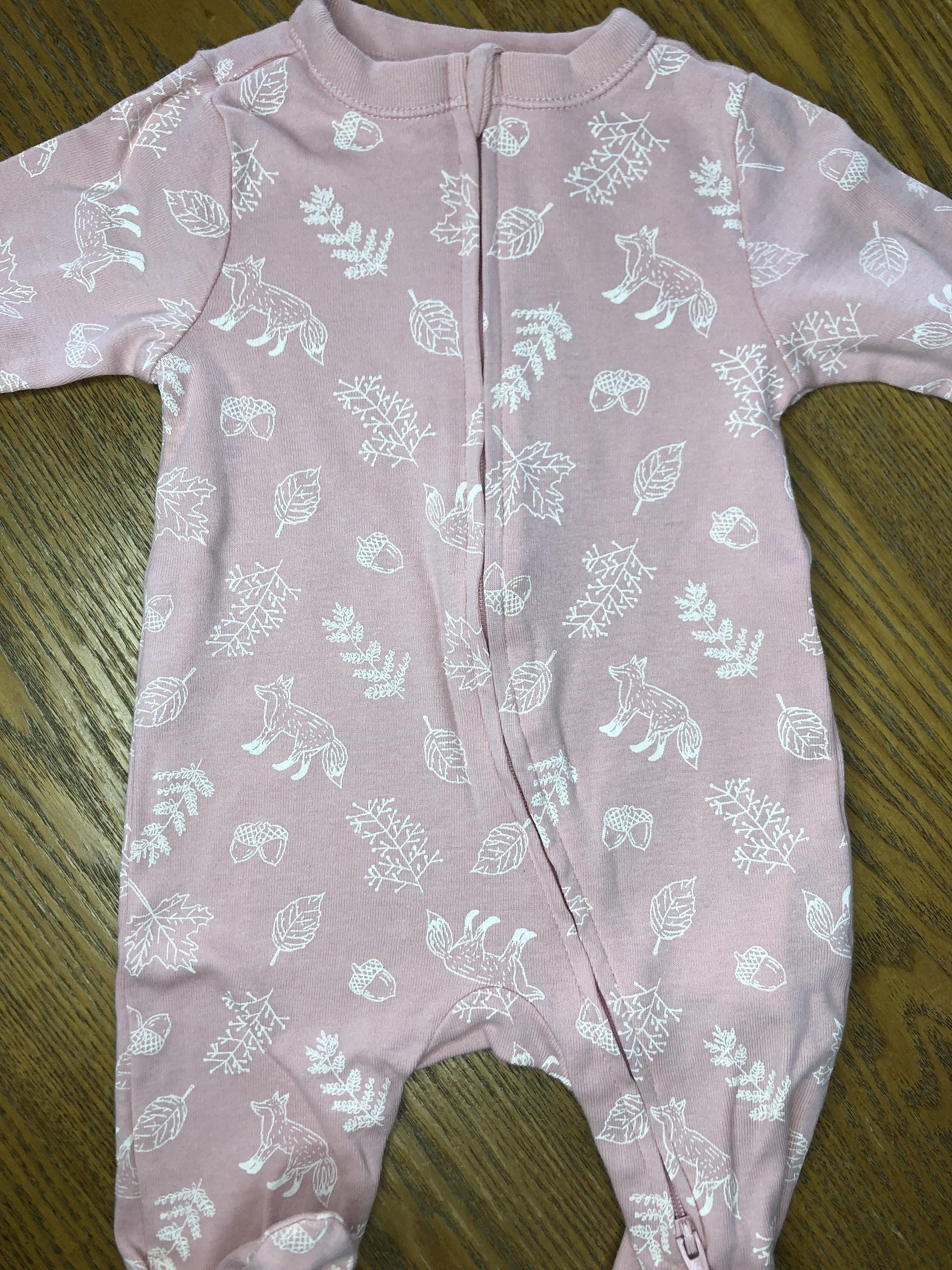 Old Navy Girls pink Pajamas Size: 0-3 months pink