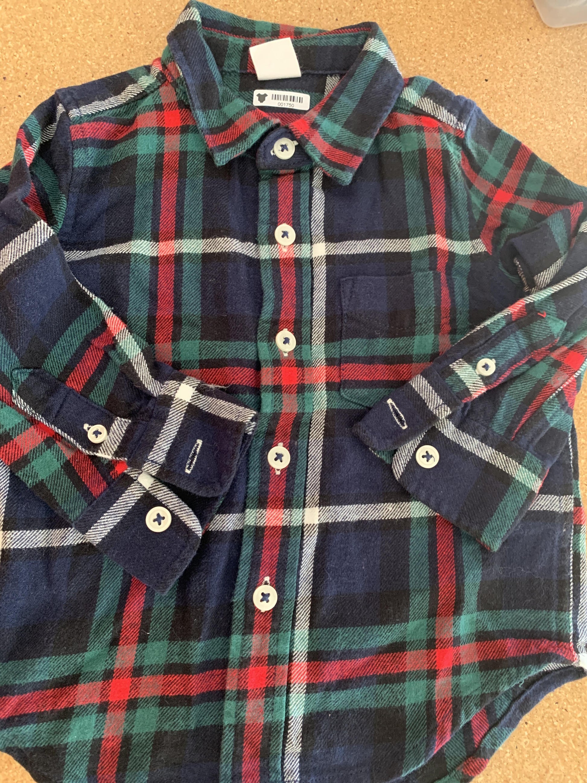 Gap Boys plaid | Navy Blue | Red | Forest Green | Grey Long Sleeve Shirt Size: 12-18 months plaid | Navy Blue | Red | Forest Green | Grey