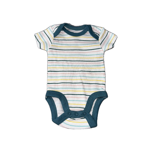 Honest co Unisex Onesie Size: Preemie