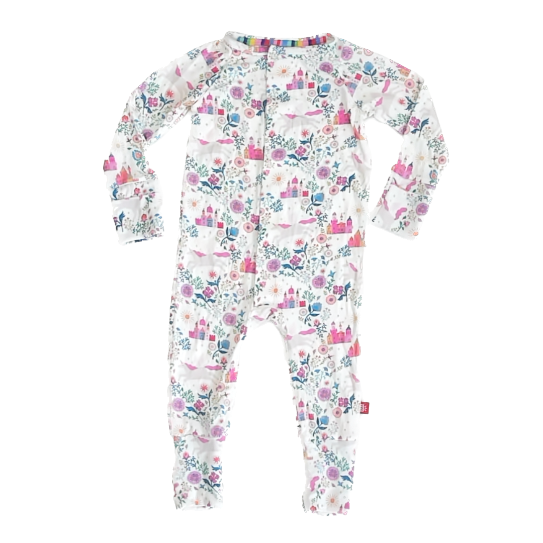Magnetic Me Girls Princess 1-piece footed Pajamas Size: 6-9 Months Princess