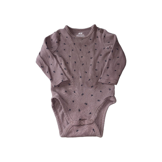 H&M Girls purple | Black | Flowers Onesie Size: 9 months purple | Black | Flowers