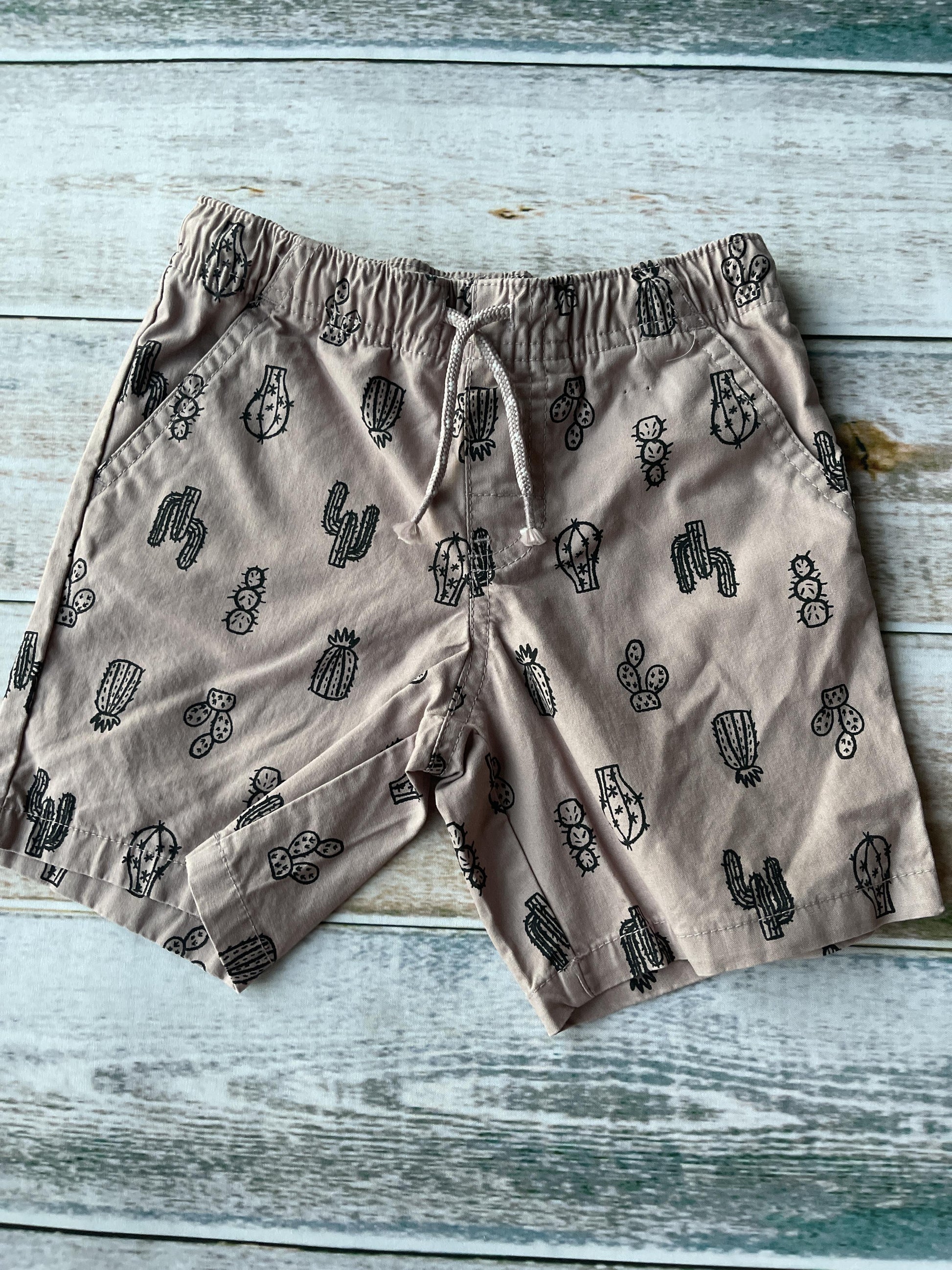 Cat & Jack Unisex purple | Cactus Shorts Size: 4T purple | Cactus