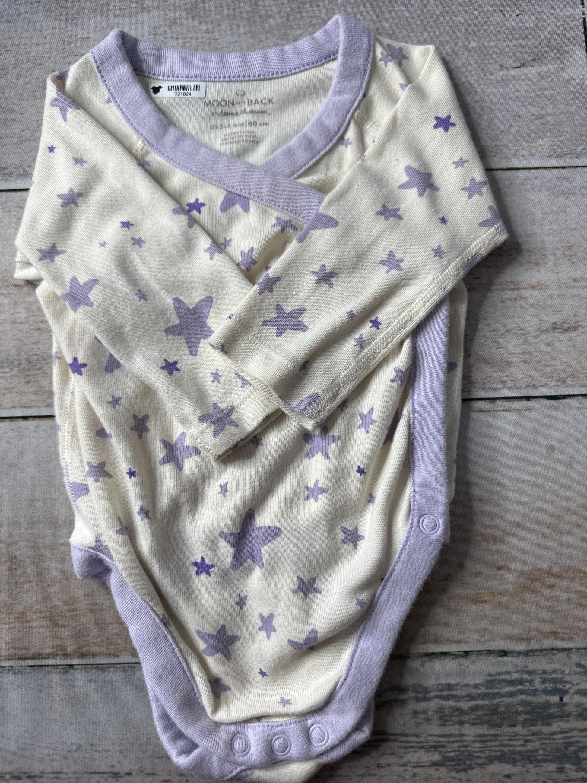 Moon and back Girls purple | Stars Onesie Size: 3-6 months purple | Stars