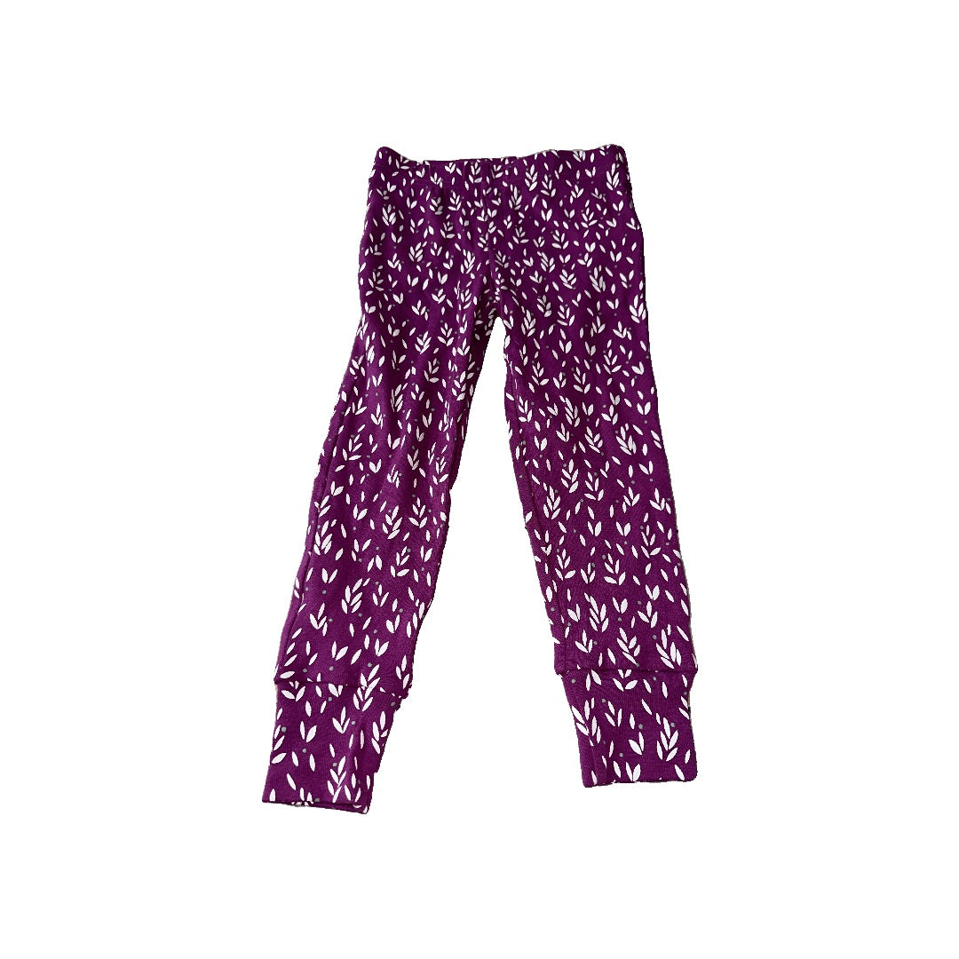 Oliver & Rain Girls purple | White | Flowers Pajamas Size: 4T purple | White | Flowers