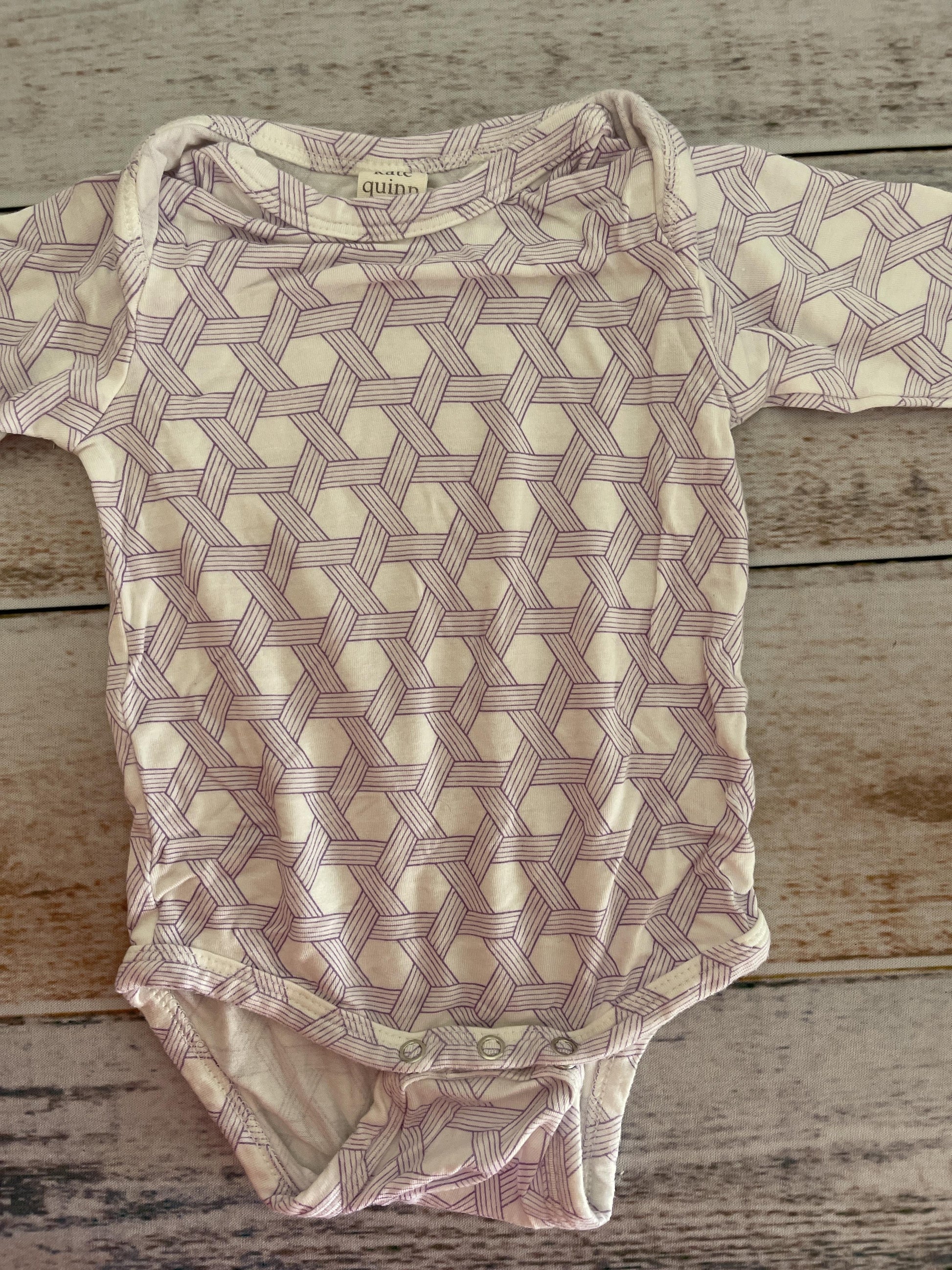 Kate Quinn Girls purple | White Onesie Size: 0-3 months purple | White