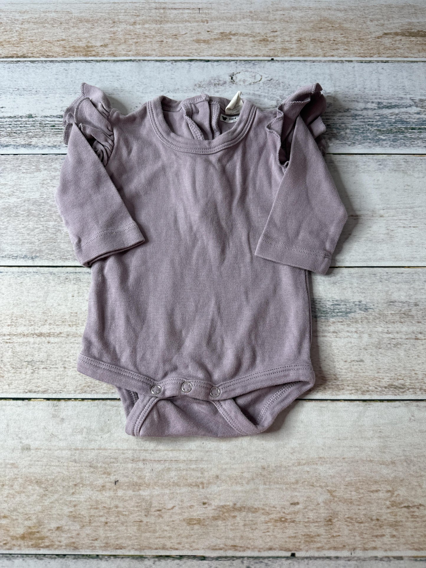 Kate Quinn Girls purple Onesie Size: 3-6 months purple